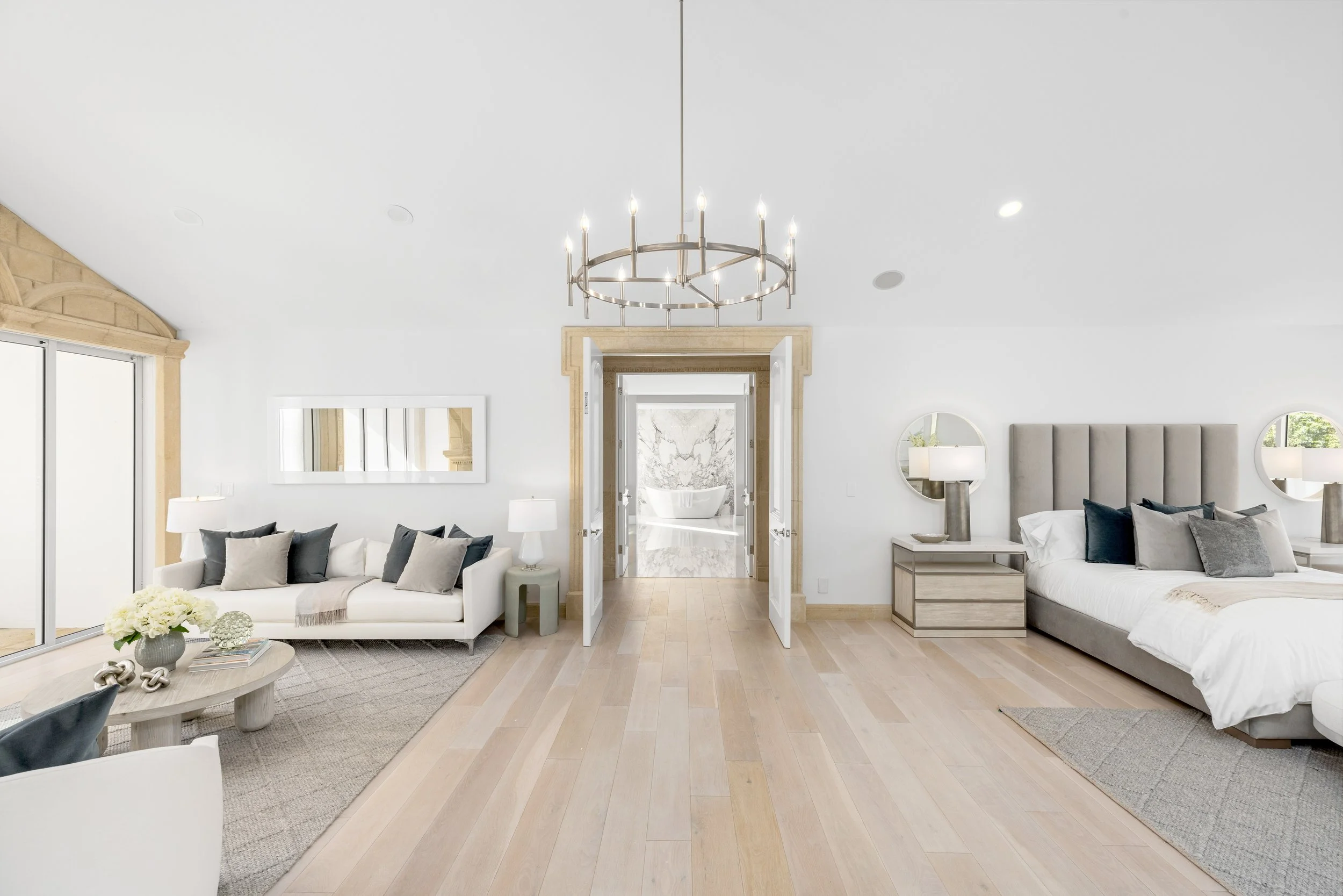 Sean Hannity's Billionaire's Row Ocean-To-Intracoastal Manalapan Estate Hits Market For $44.9 Million 19.jpeg