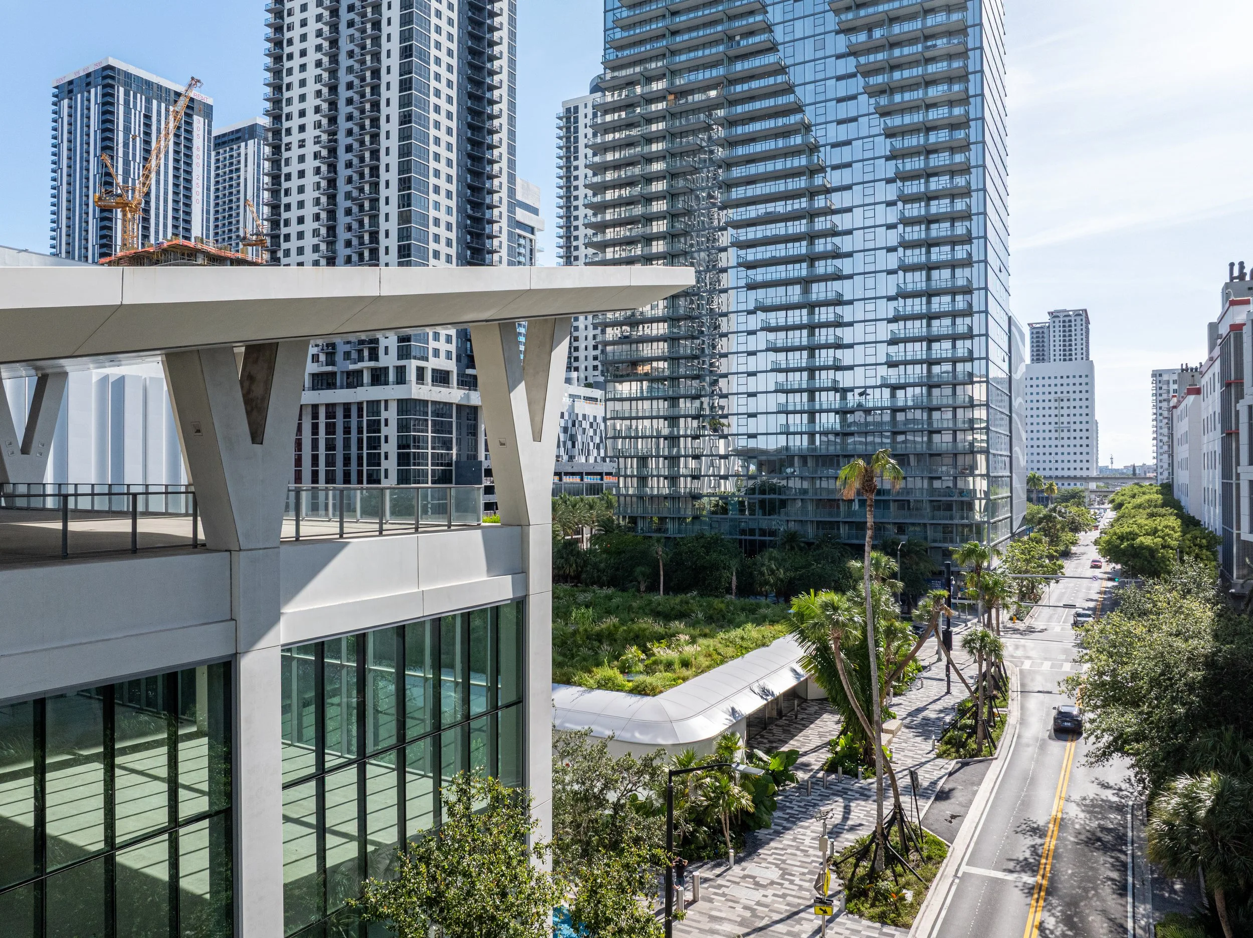Miami Worldcenter Associates Sells Development's Retail and Entertainment District to Falcone Group and Partners For $210 Million 5.JPG