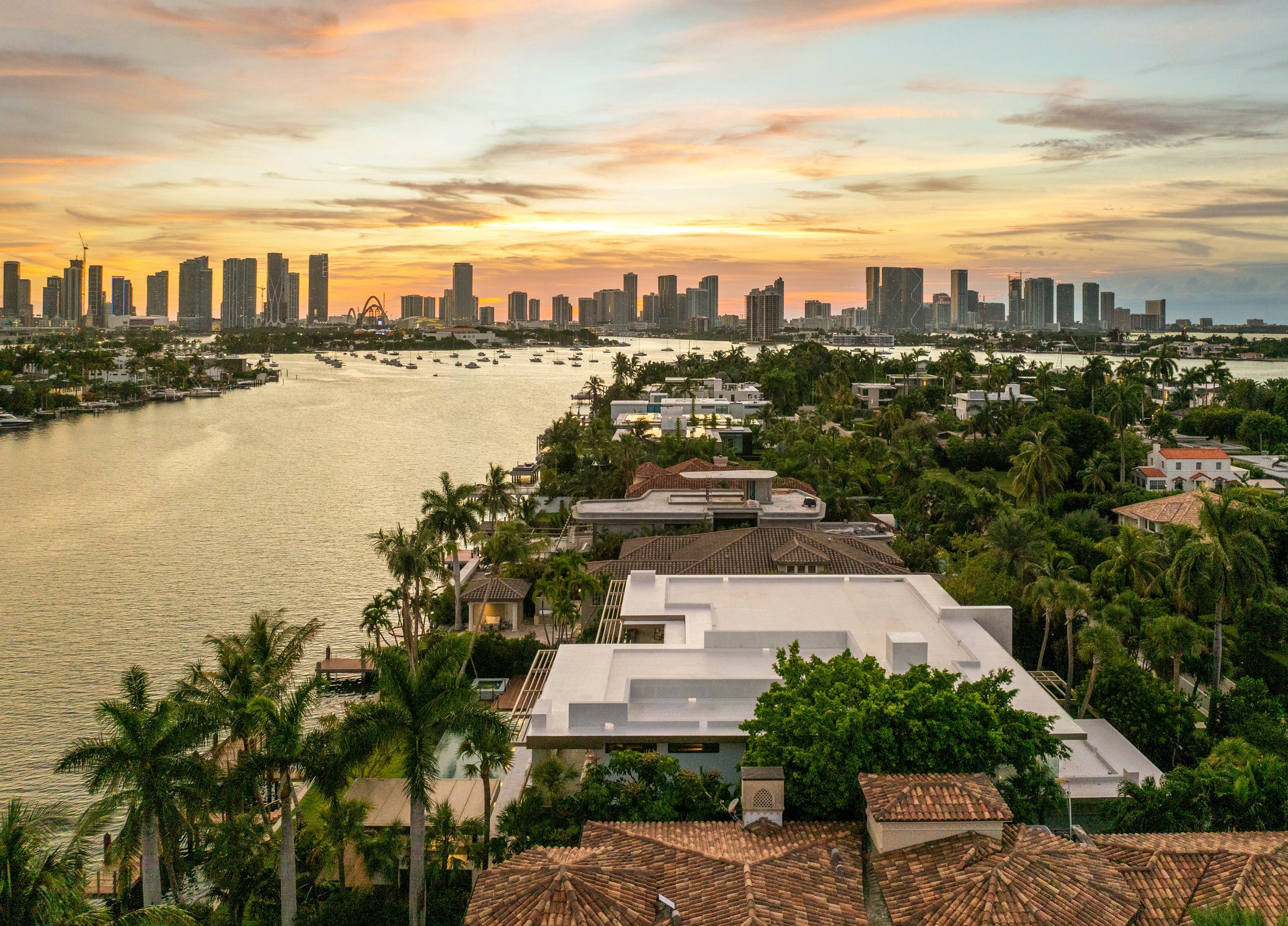 Waterfront Estate on Hibiscus Island Sells For $51.5 Million Setting New Record on Miami Beach's Palm and Hibiscus Island 136.jpeg