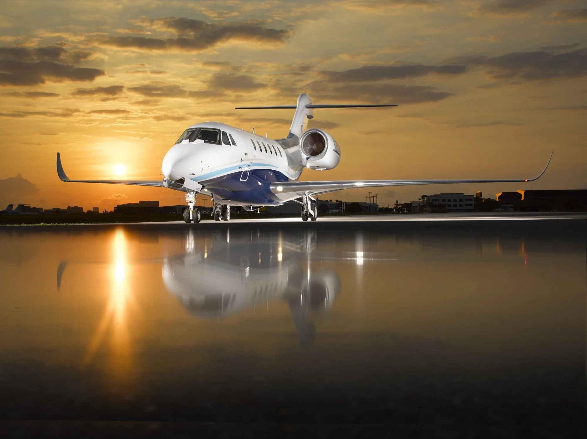 Citation X sunset 3-4.jpg