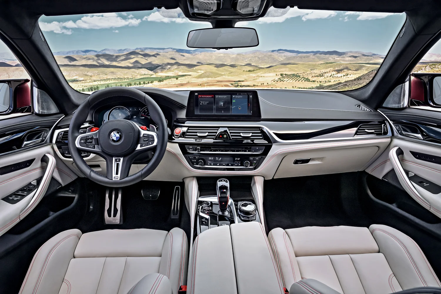 04 BMW_M5_r 076_ohne_Aufkleber.jpg