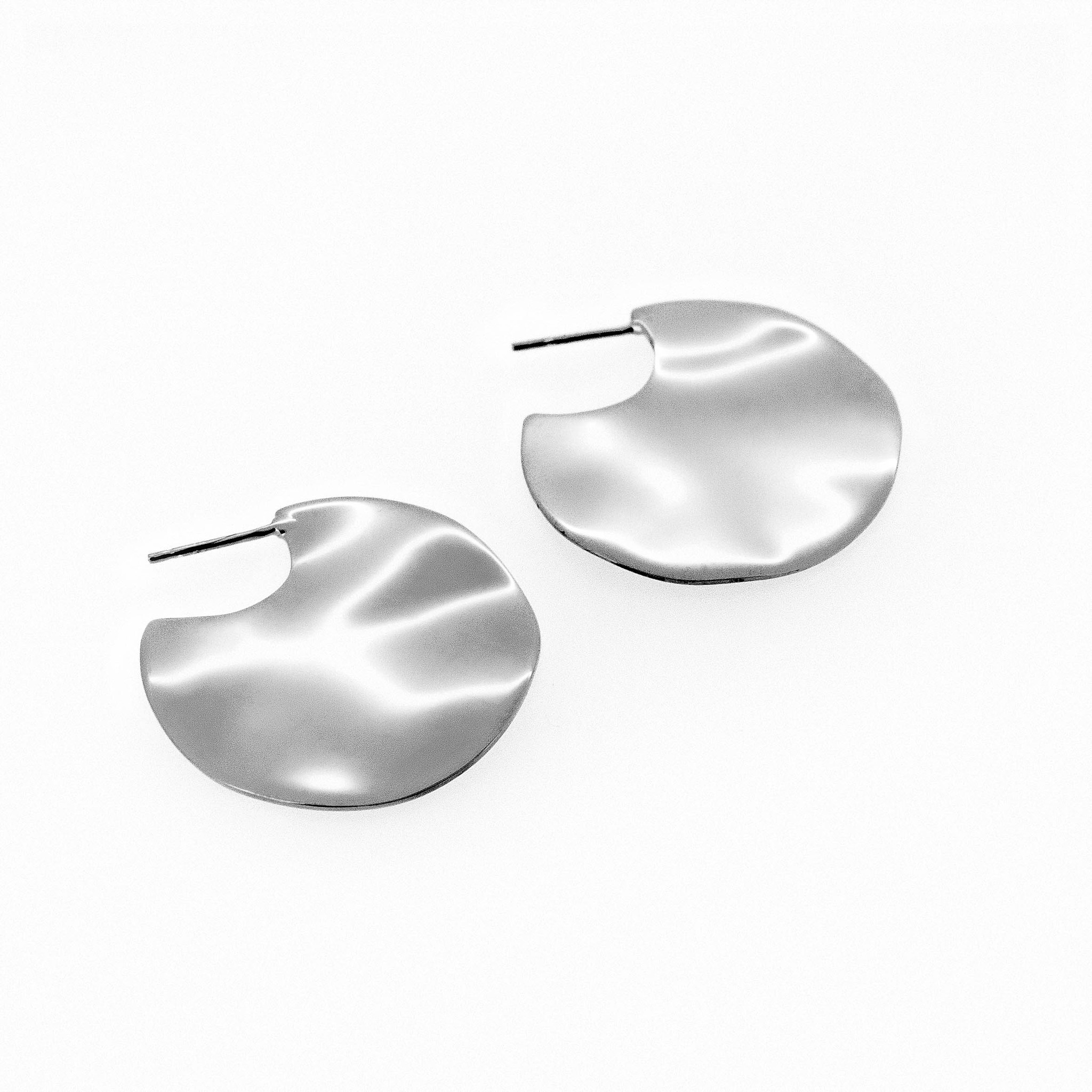 Silver_Wavee_Earring_Small.jpg