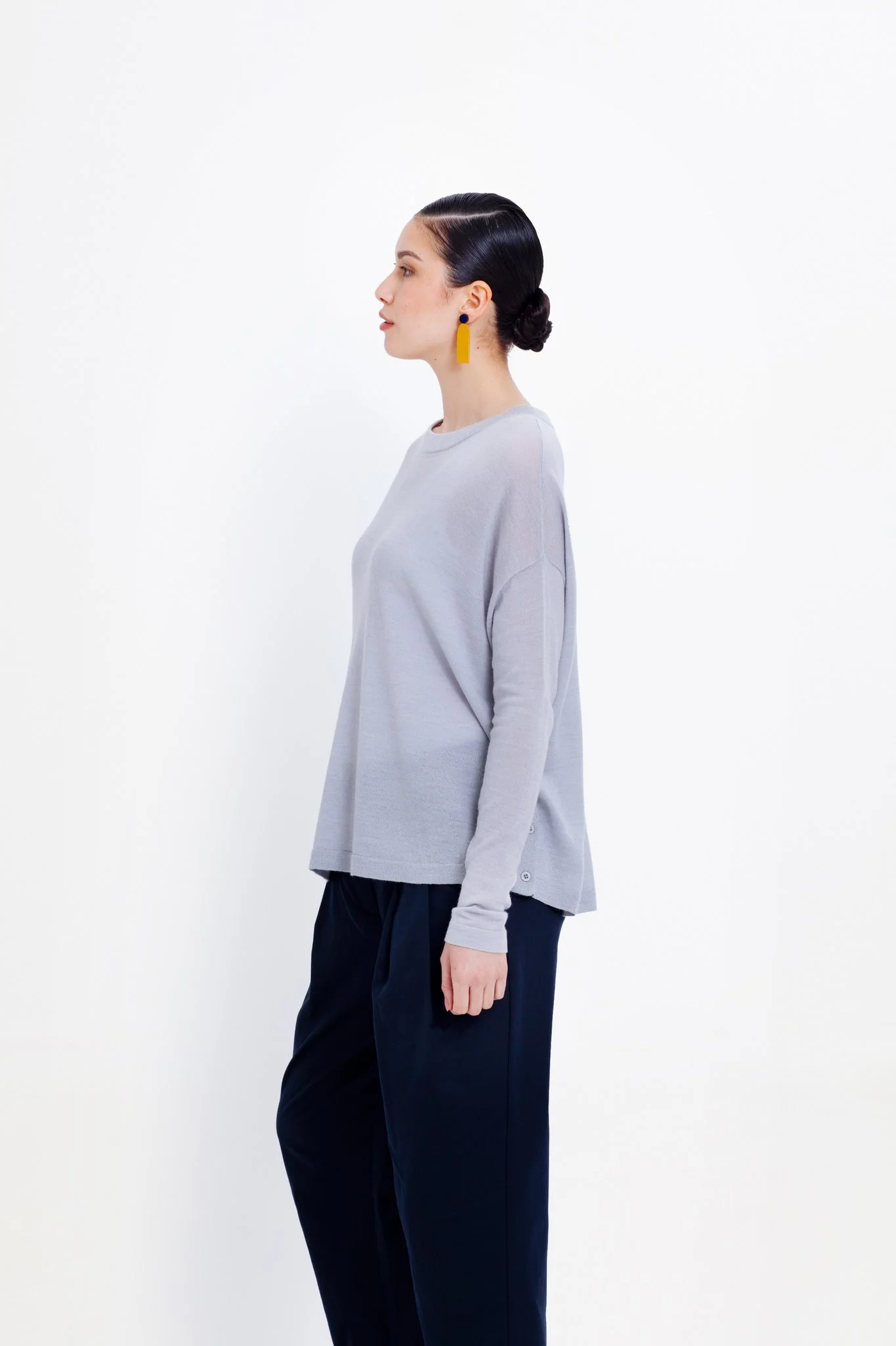 Elk Knapp Sweater chalk grey .jpg