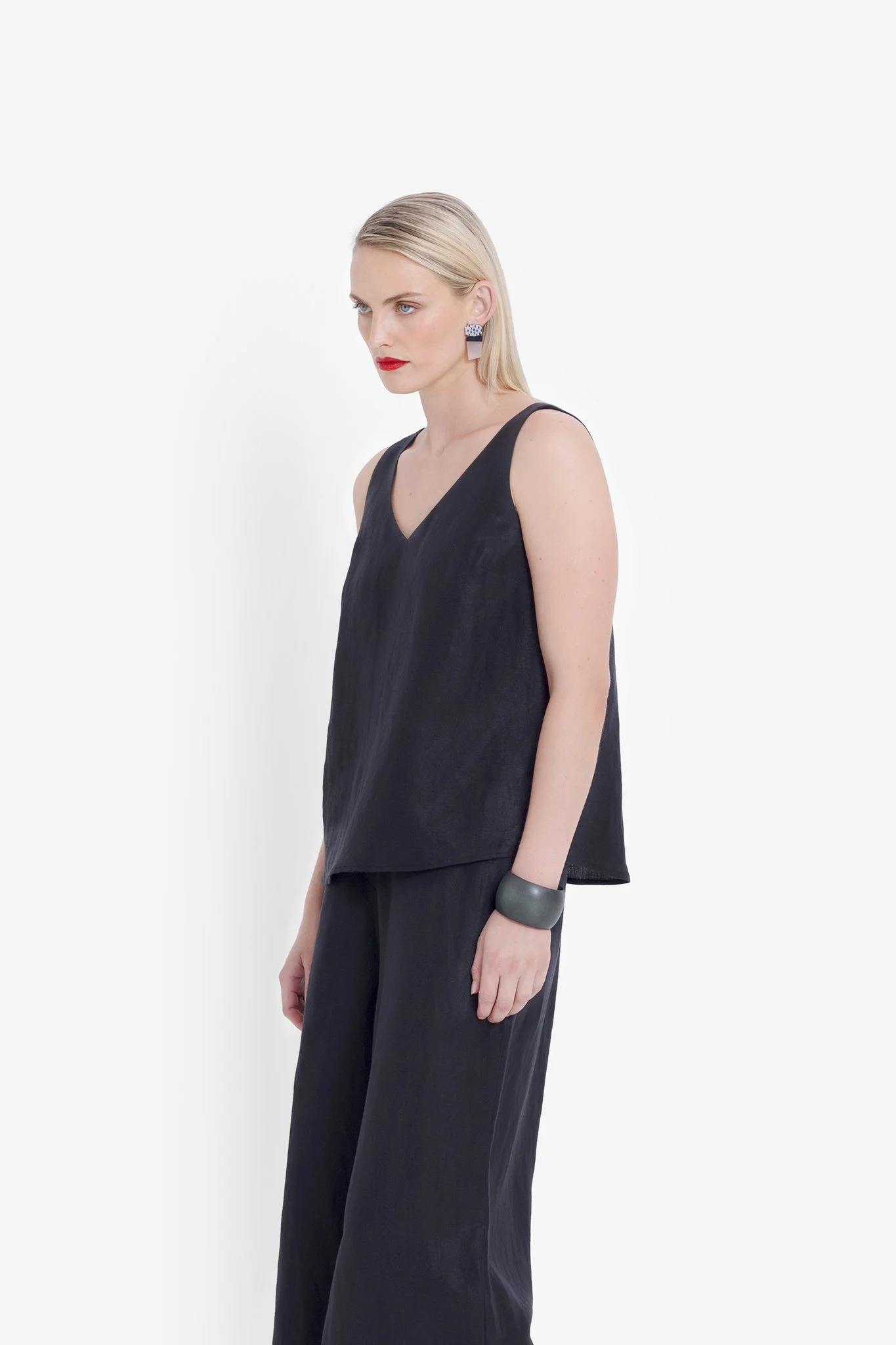 Elk Garmo Tank _ Gunmetal Glitter _ .jpg