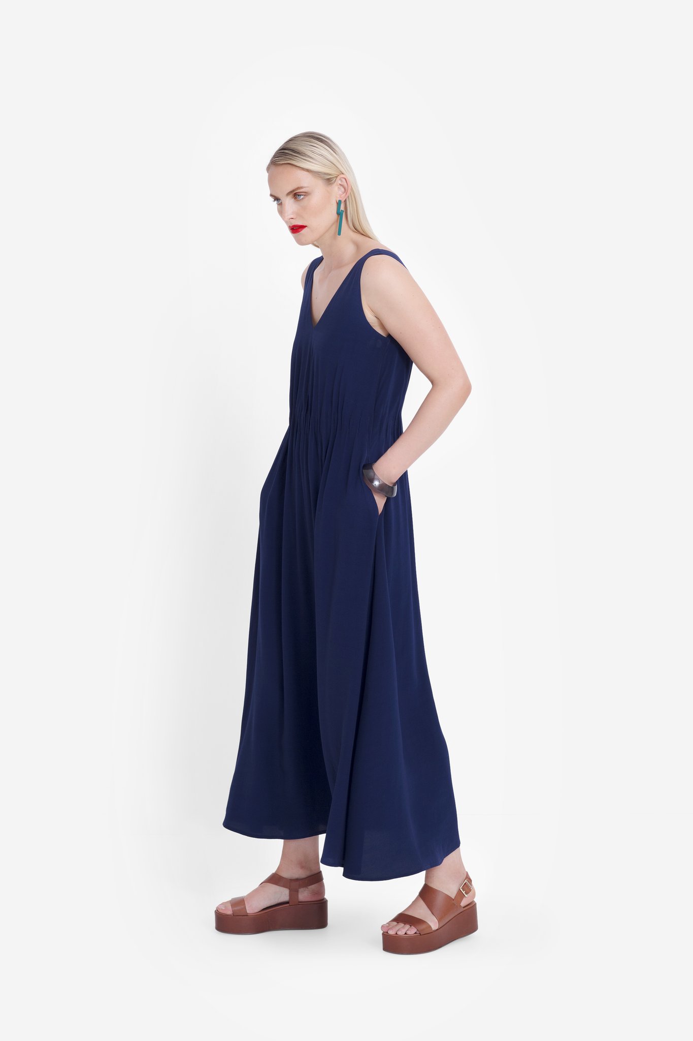 ARDEN_LONG_DRESS_B_D2_1509a13b-985f-4a02-99cb-c36d8f9f70d9_1024x1024@2x.jpg