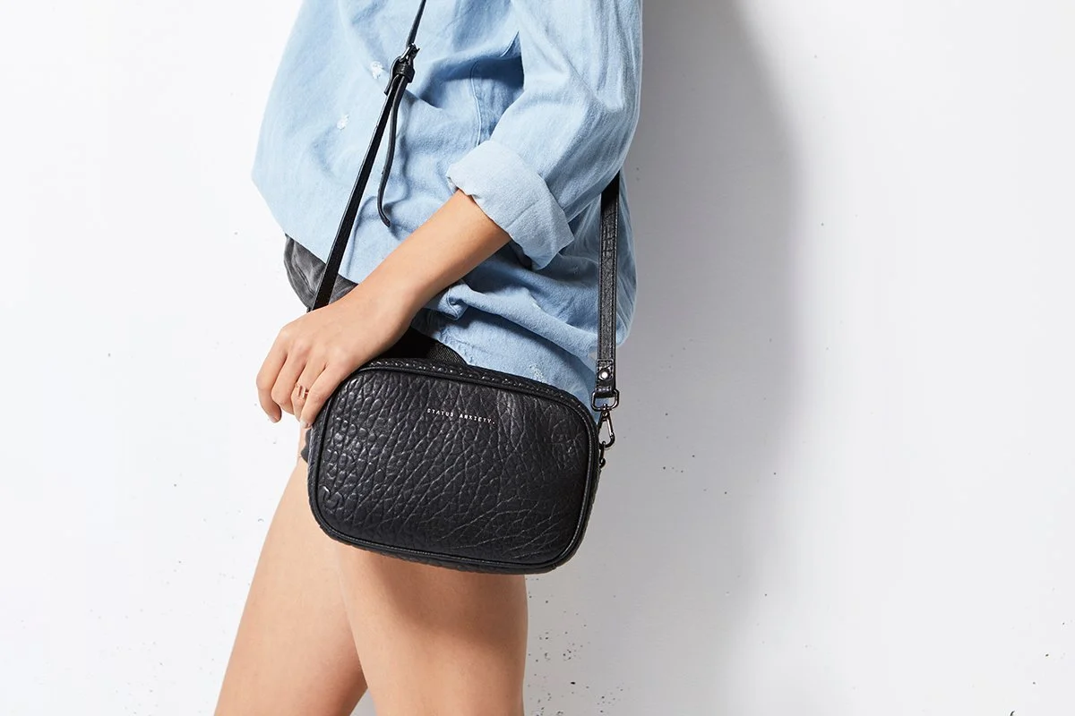 status anxiety plunder bag black