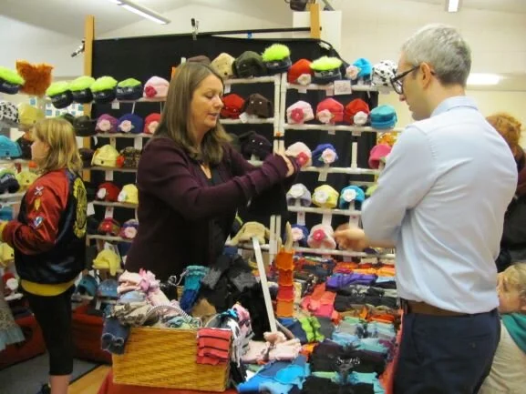 Attention Artists! Fauntleroy Fine Art &amp; Holiday Gift Show Taking Applications