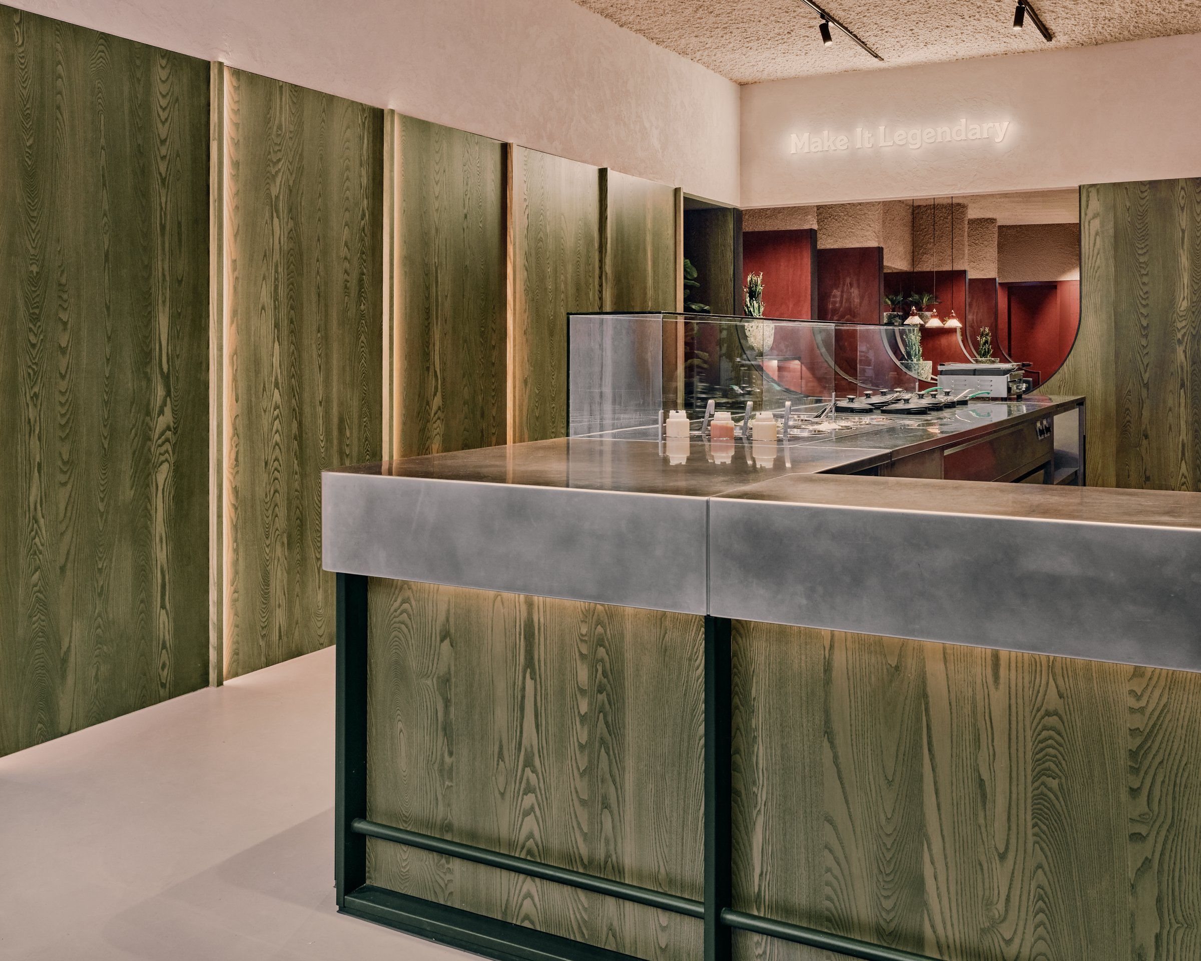  With the recognizable Chidoz identity as its starting point, the Zwolle interior transforms the elongated space into a sequence of distinct experiences. A clear division between ordering and seating creates an intuitive journey — from the energy of 