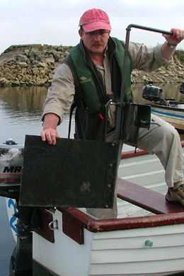 Attaching-rudder1.gif