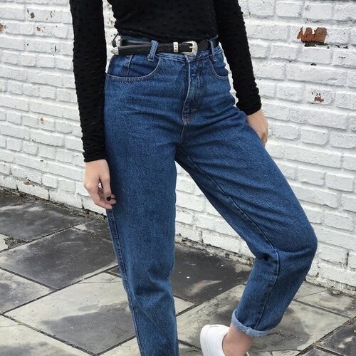 Introducir 65+ imagen outfit con pantalon mom jeans