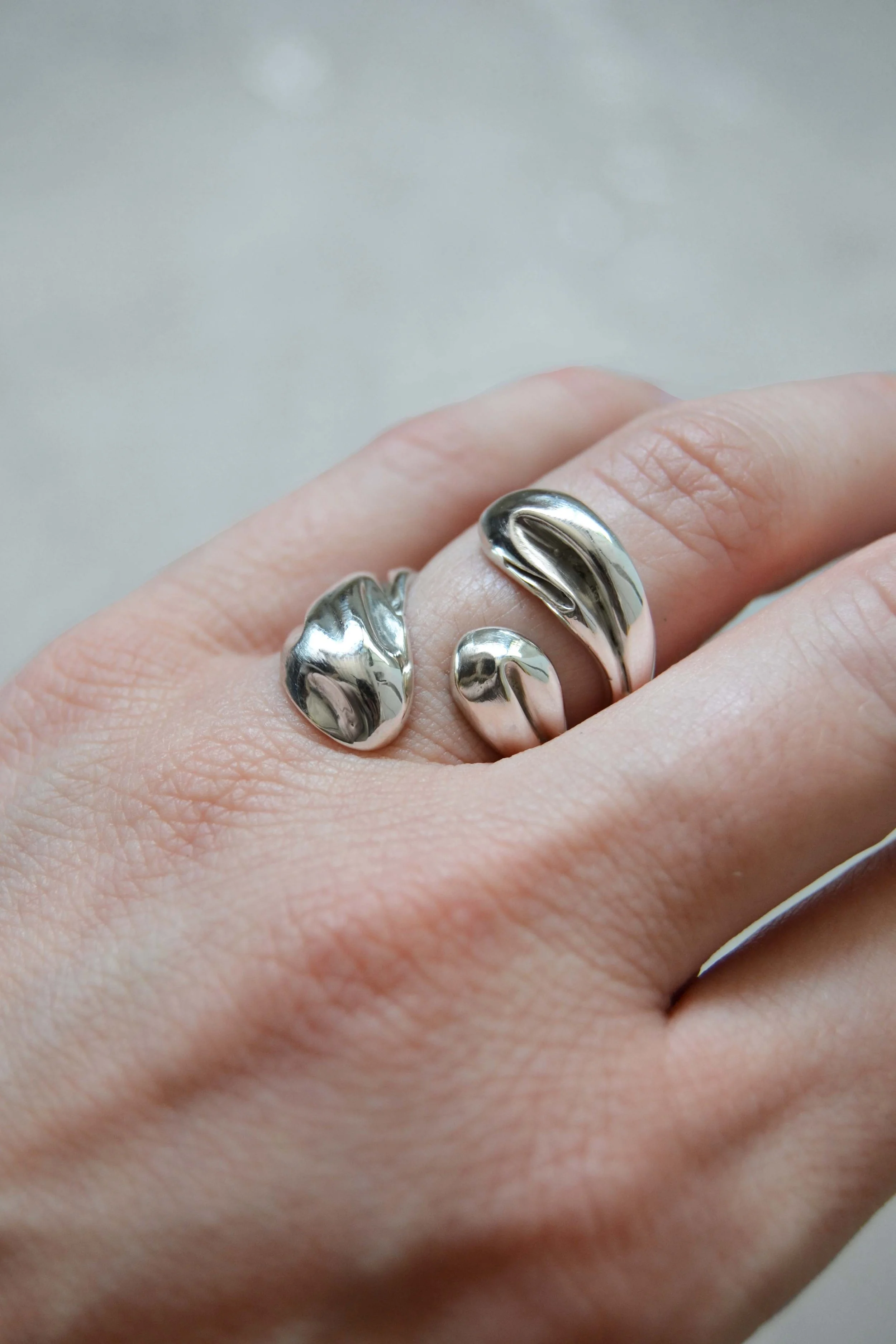 Julia-bartsch-jewellery-open-ring-fold-silver-5.jpg