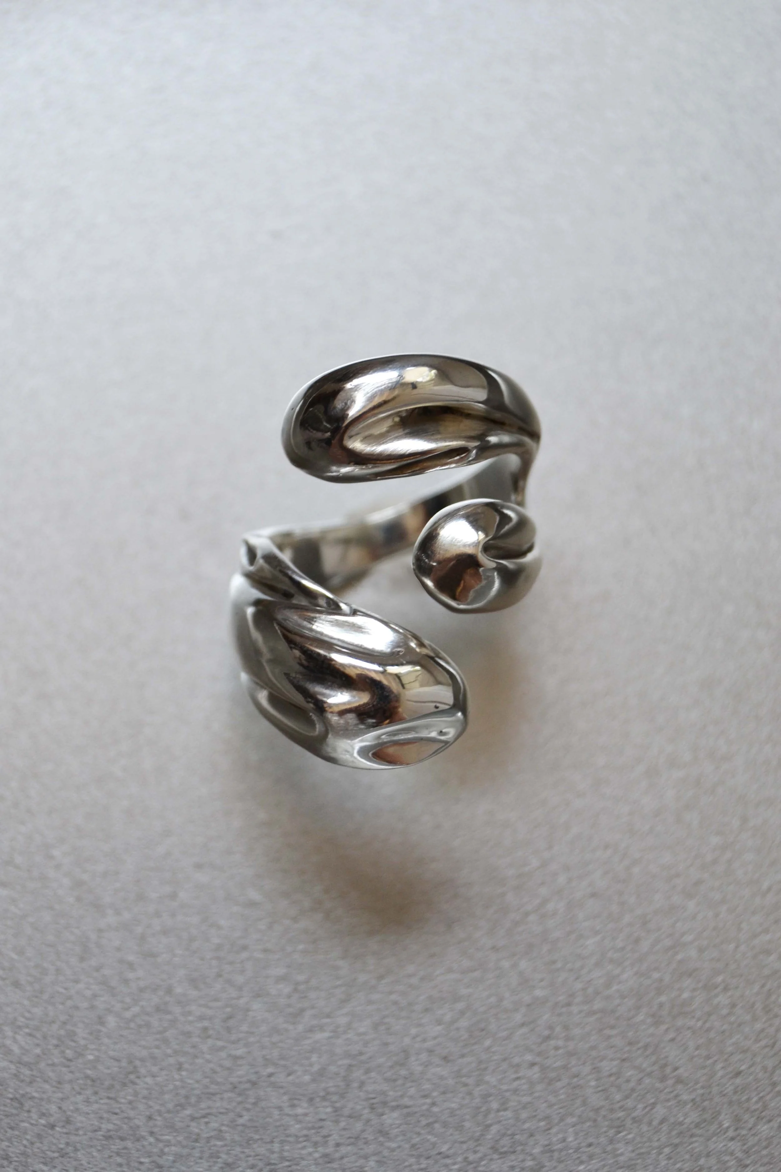 Julia-bartsch-jewellery-open-ring-fold-silver.jpg