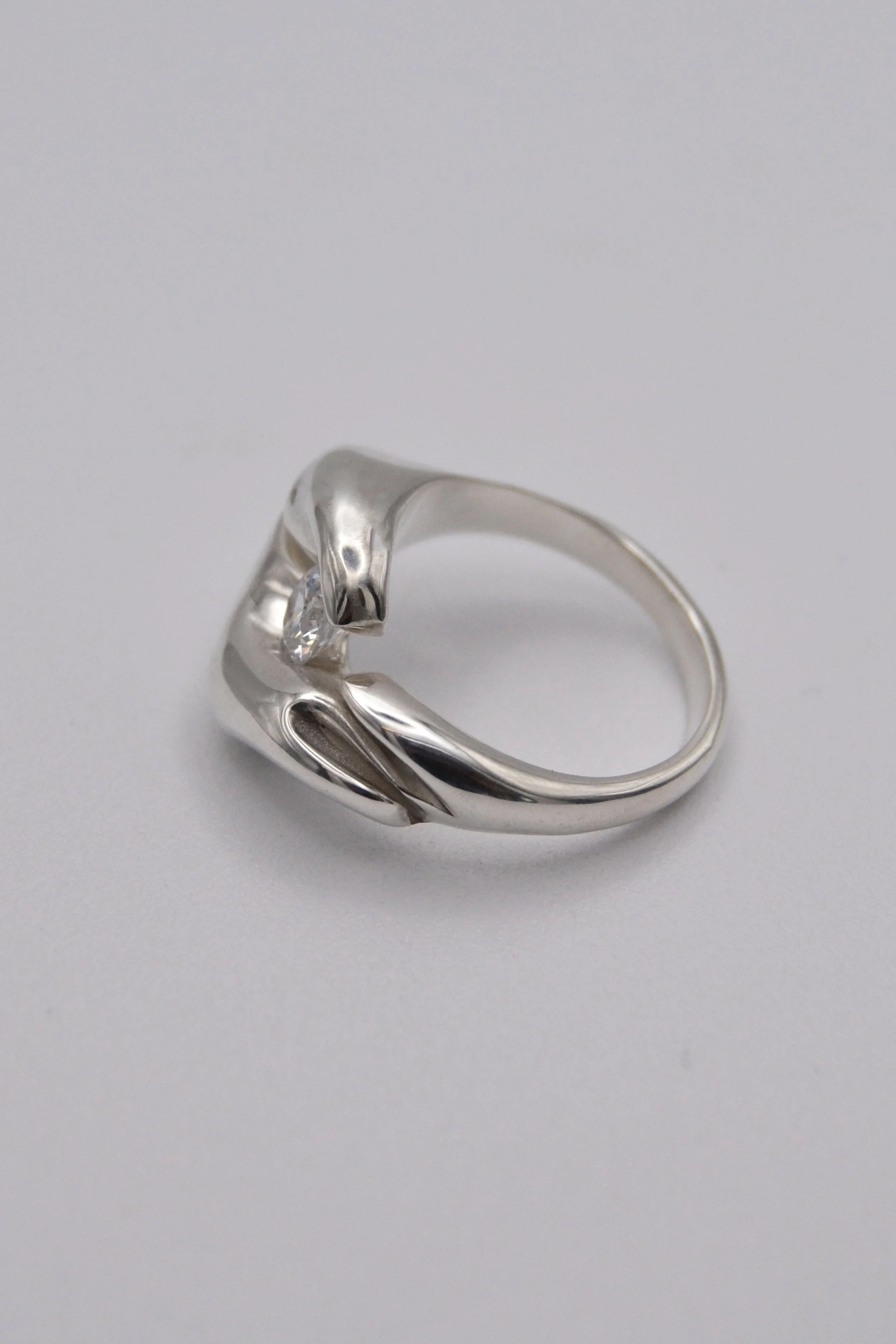 julia-bartsch-jewellery-stone-ring.jpg