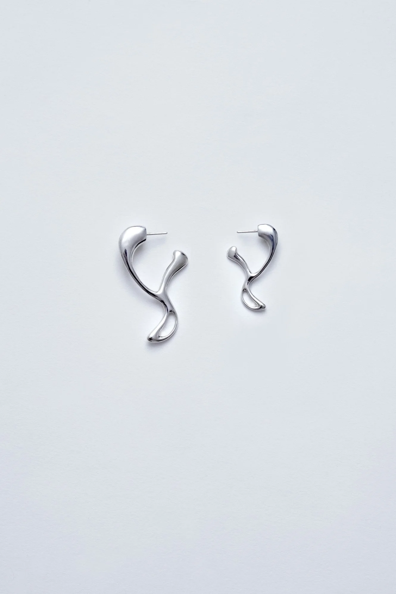 LOGO earring - silver