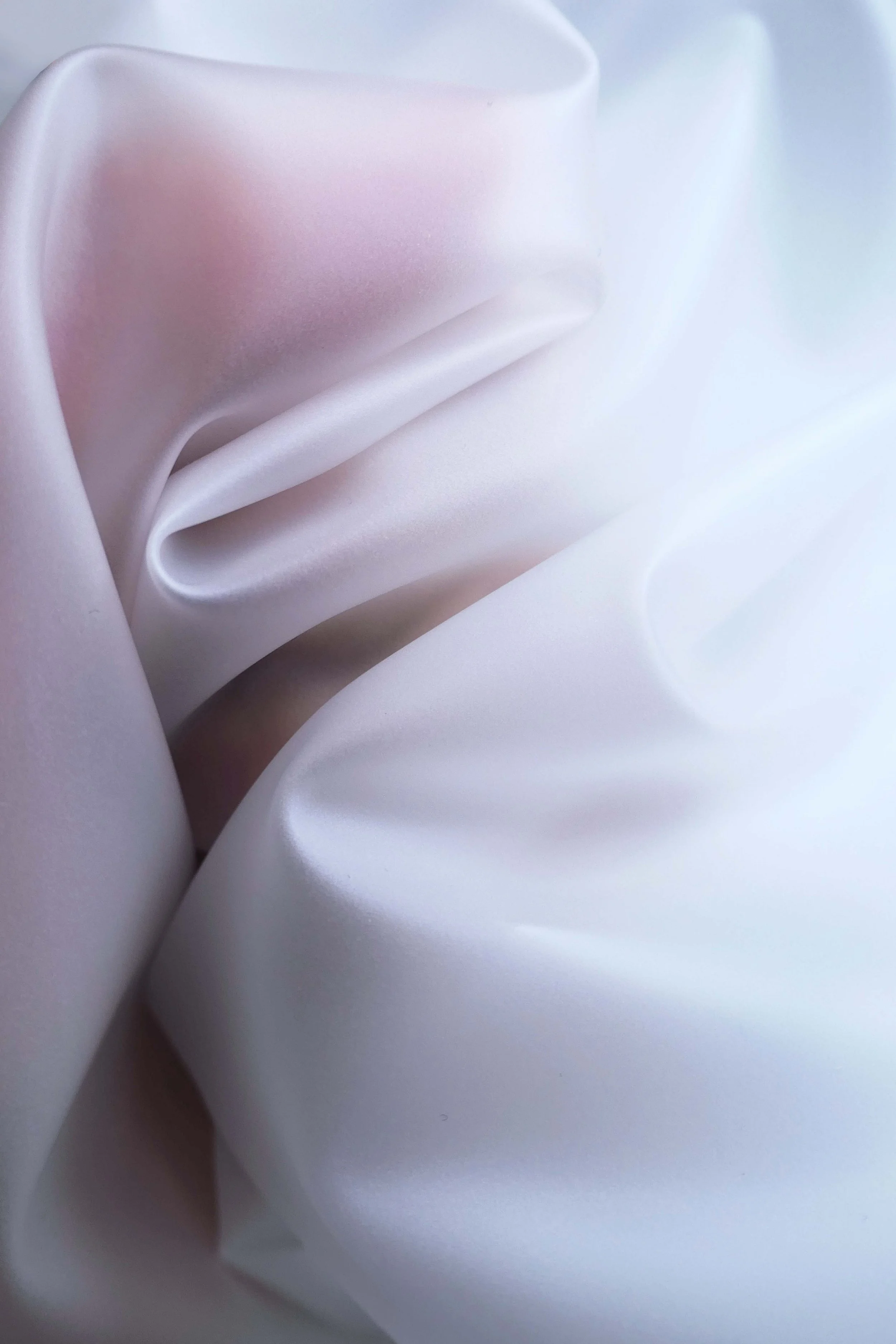 Julia-bartsch-fold-jewellery-numbered-editions-handcrafted-jewellery-artisan-paris.jpg