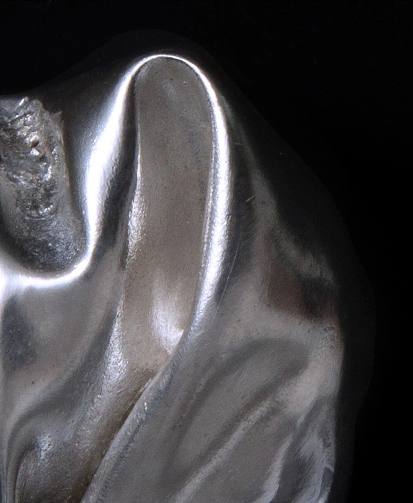 julia-bartsch-silver-sculpture-ring-paris.jpg