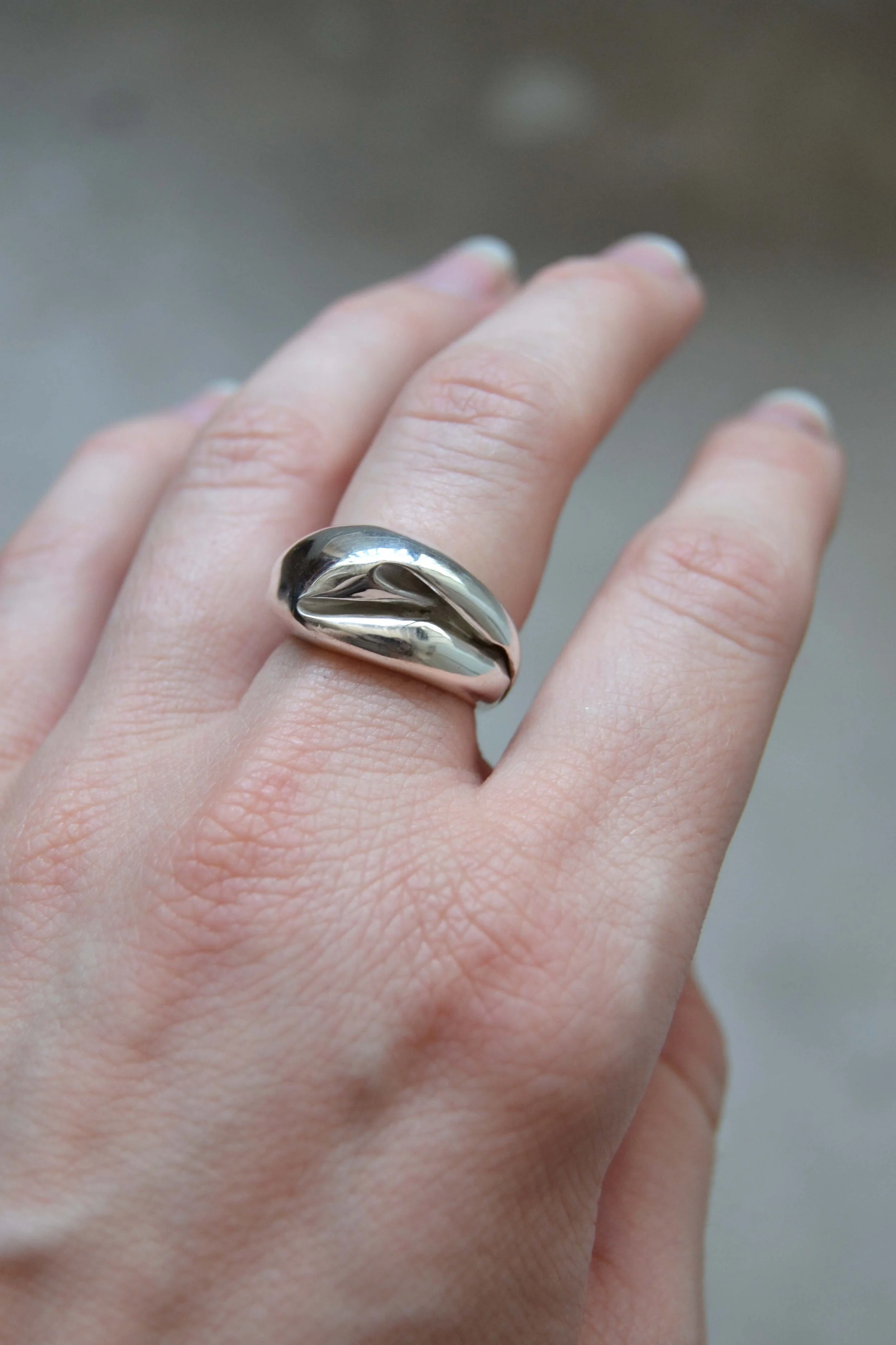 Julia-bartsch-jewellery-silver-ring-handcrafted-4.jpg