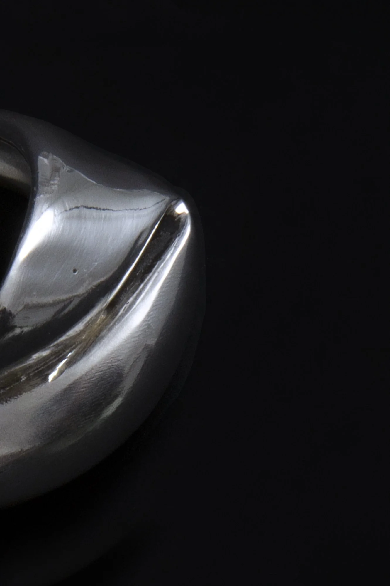 Julia Bartsch Capsule Ring  11 zoom.JPG