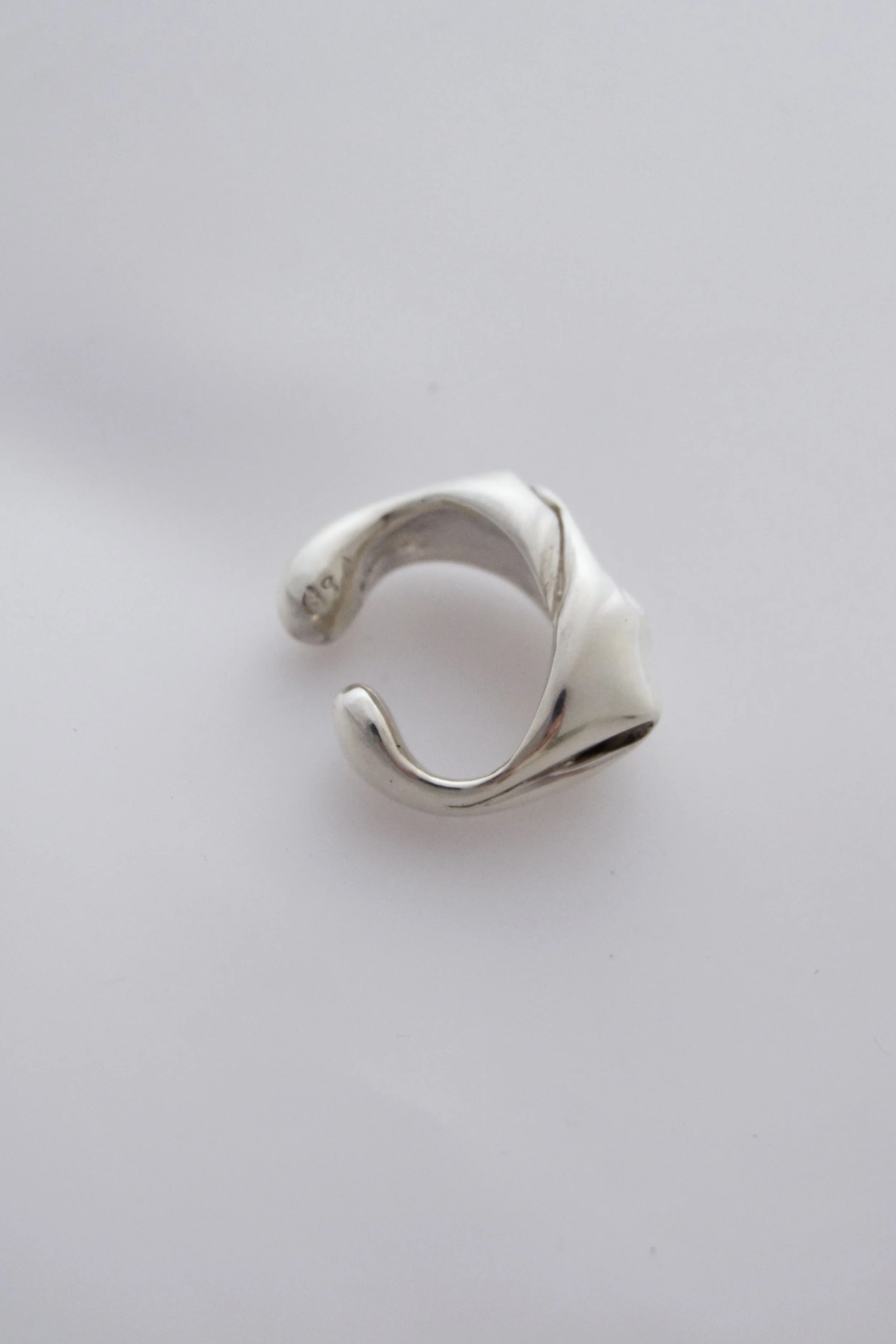 Julia-bartsch-jewellery-ear-cuff-silver-organic.jpg