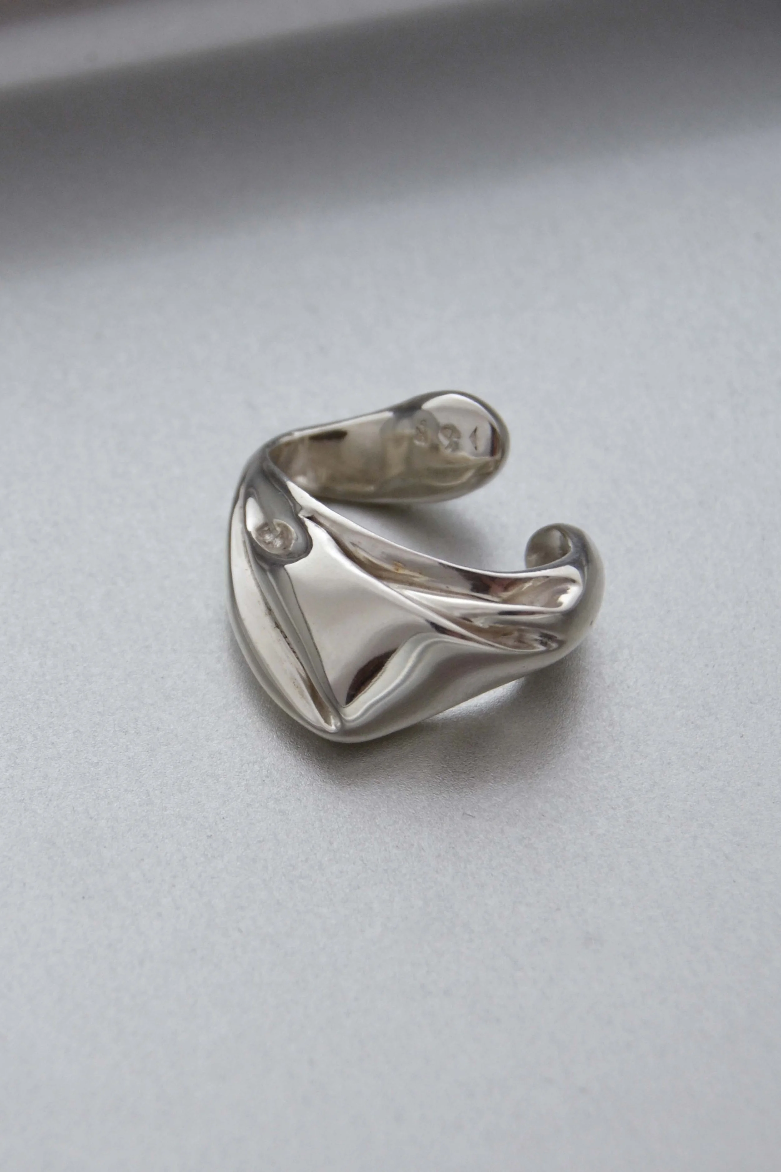 Julia-bartsch-jewellery-ear-cuff-handcrafted-paris -4.jpg