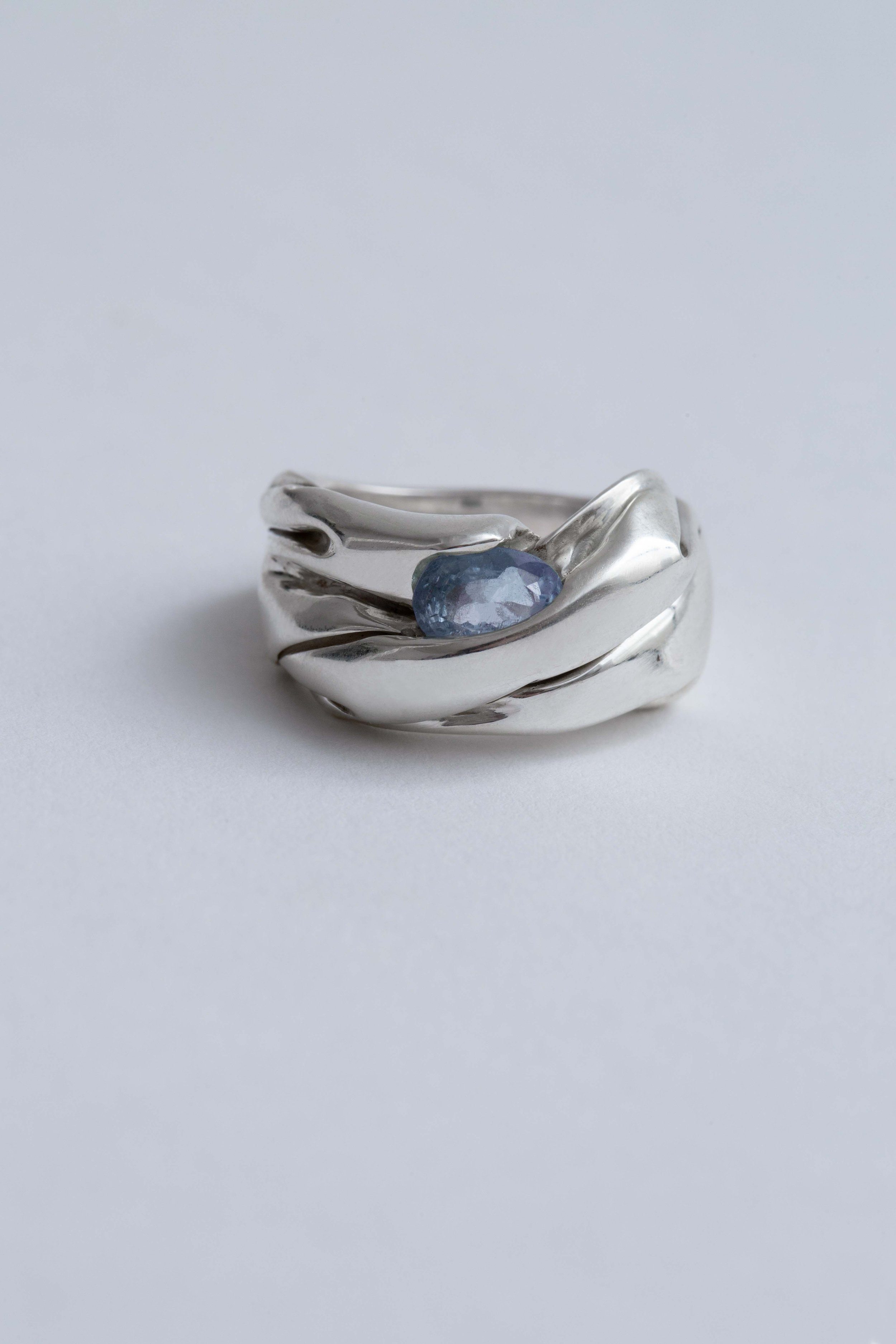 Ring 08 | 11