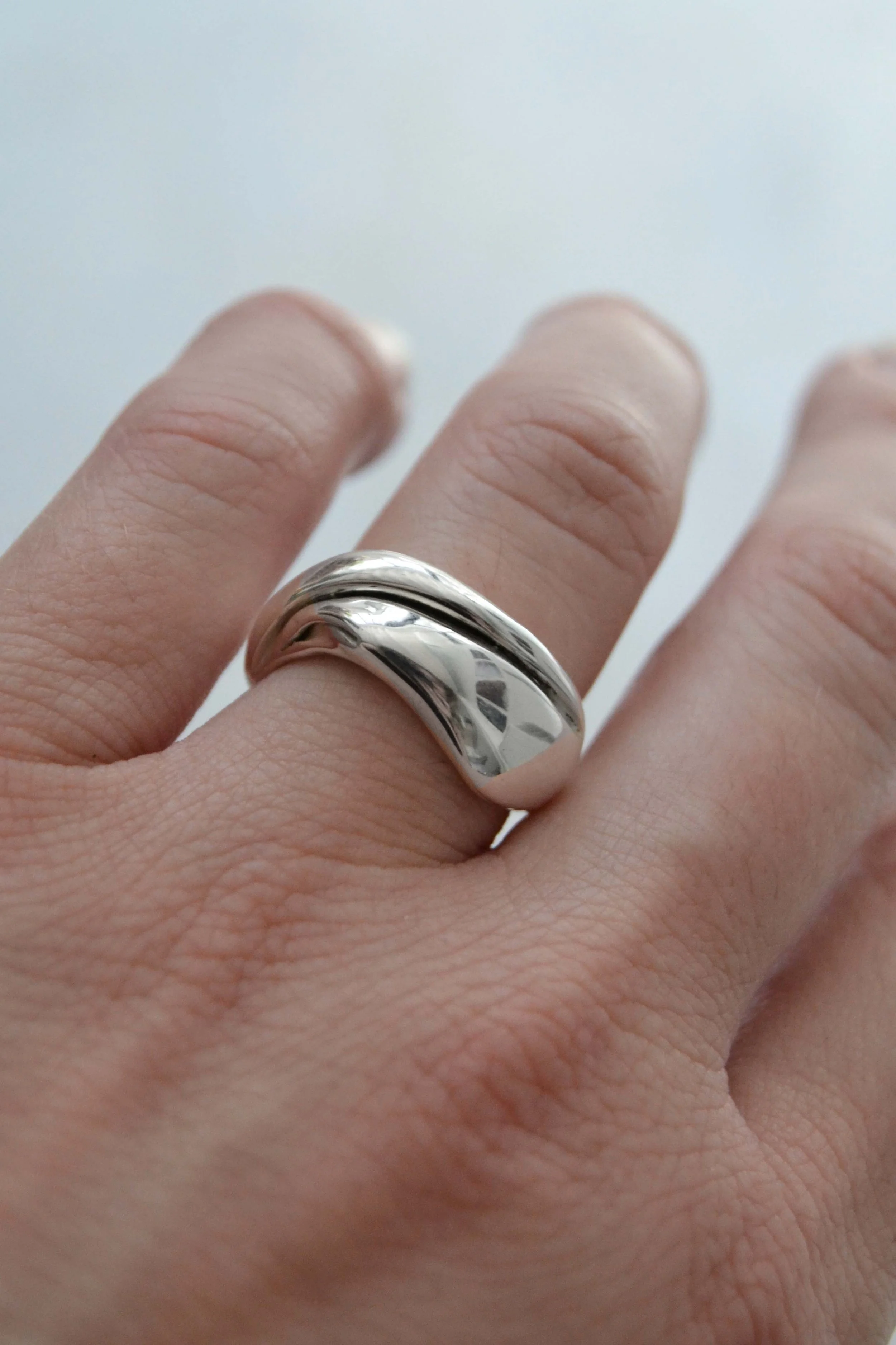 julia-bartsch-curved-ring-silver-WR4.jpg