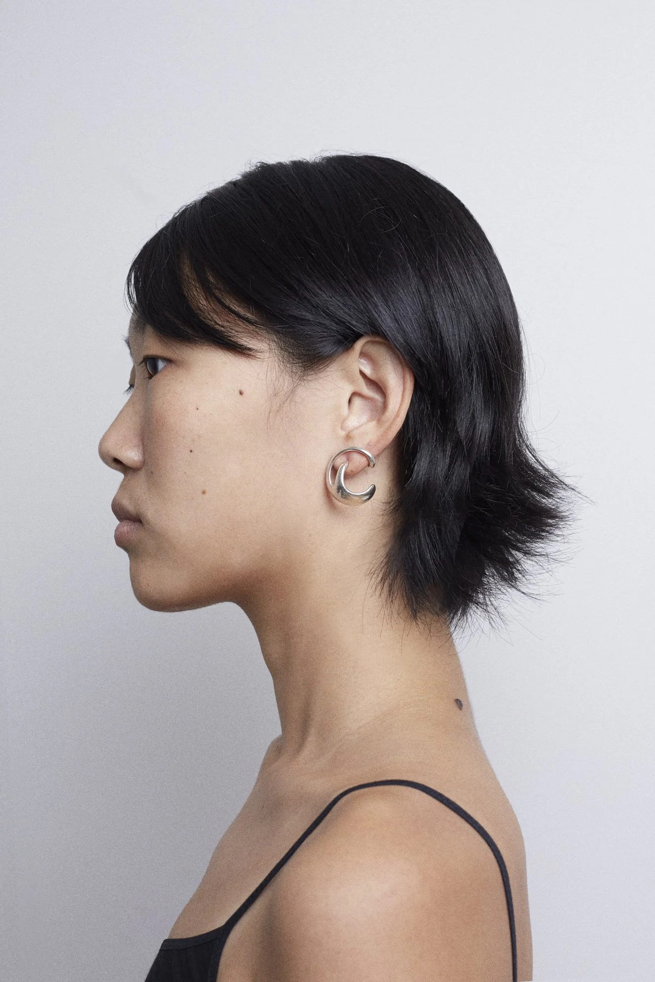 JULIA BARTSCH JEWELLERY illusion hoop model 5.JPG