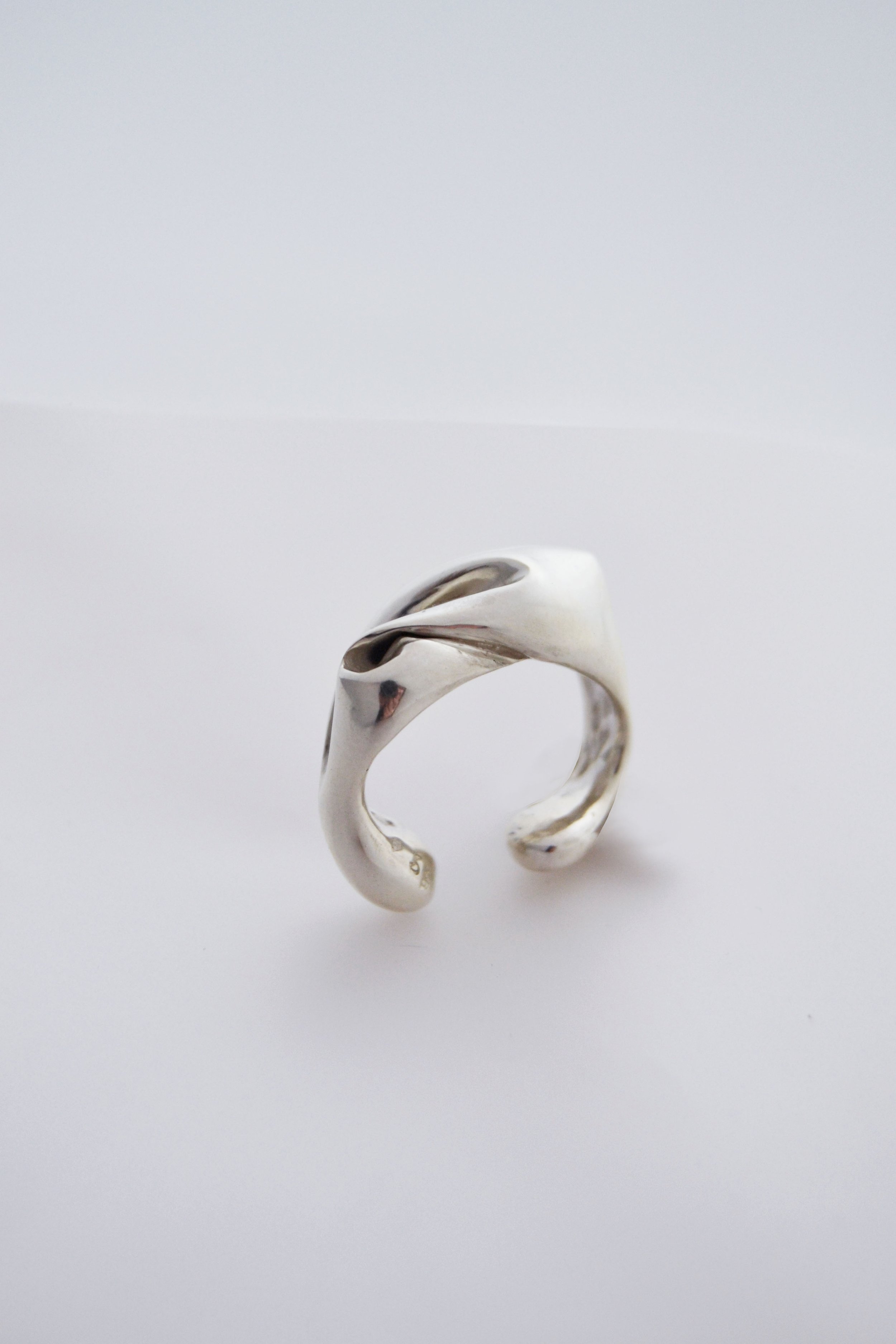 Julia-bartsch-jewellery-ear-cuff-silver-organic-4.jpg
