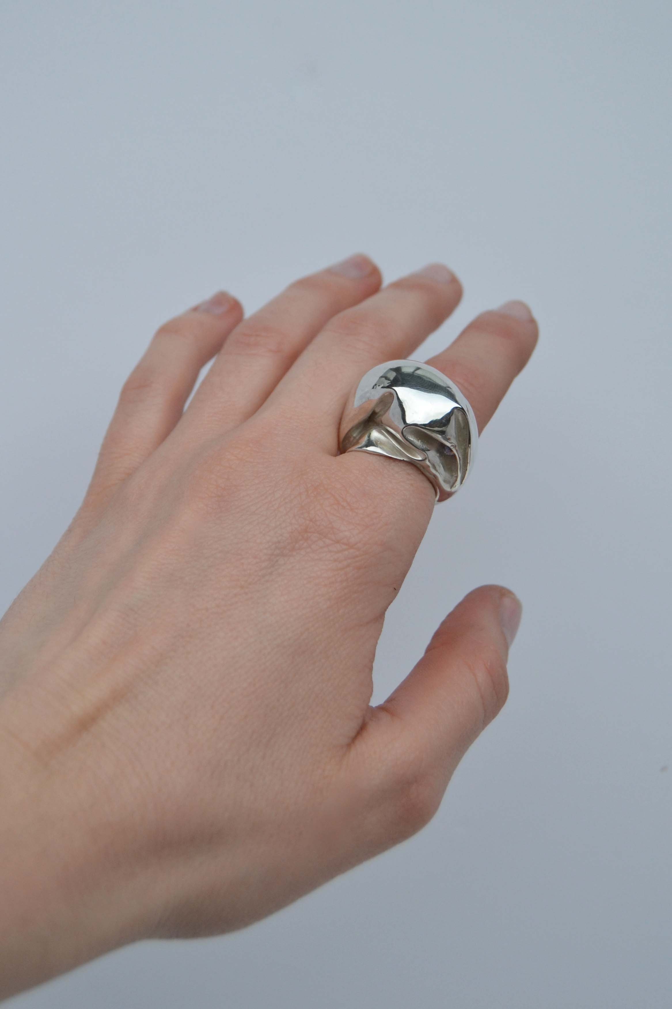 Julia_bartsch_unique_pieces_rings09.jpg