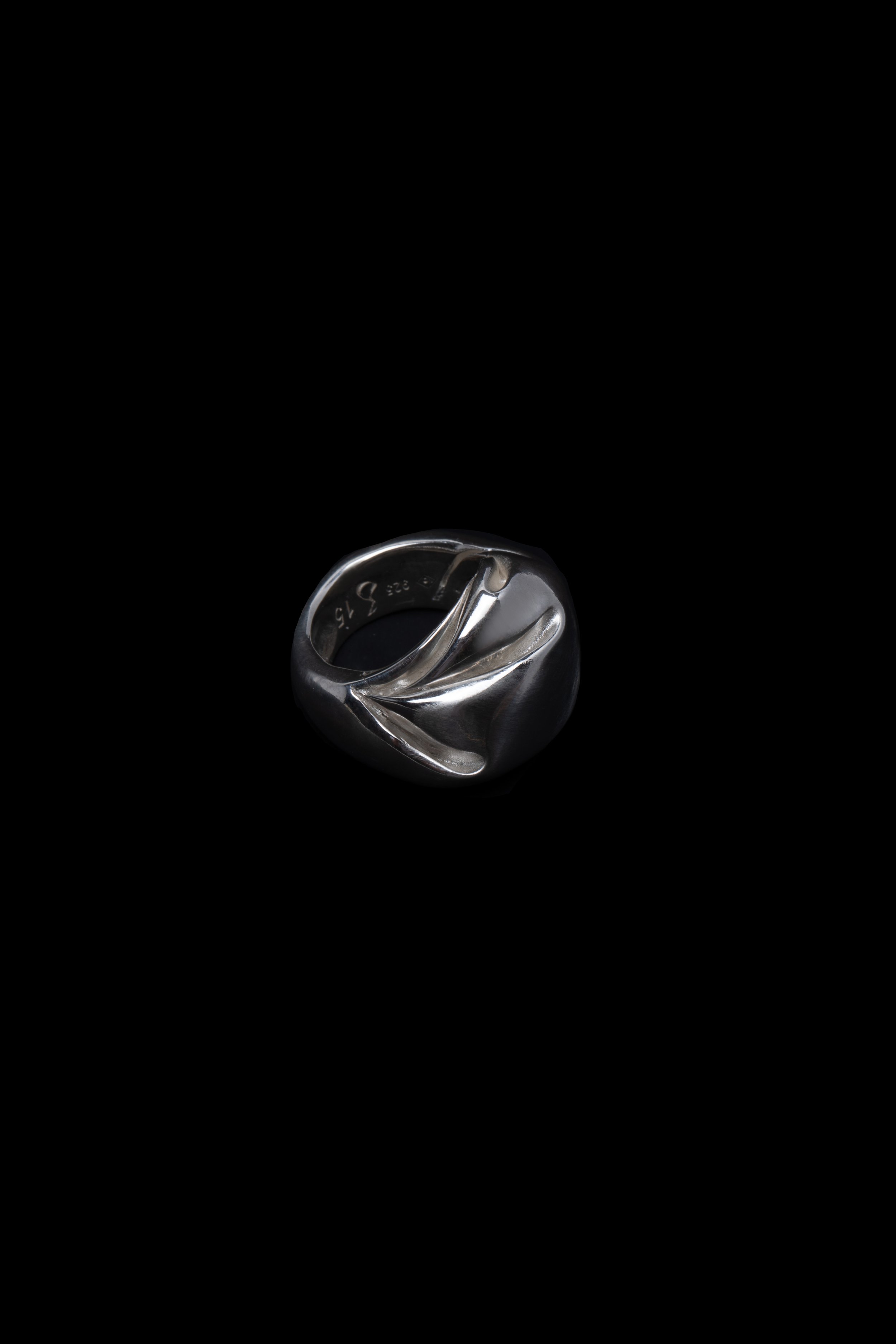 Julia_bartsch_unique_pieces_ring15.jpg