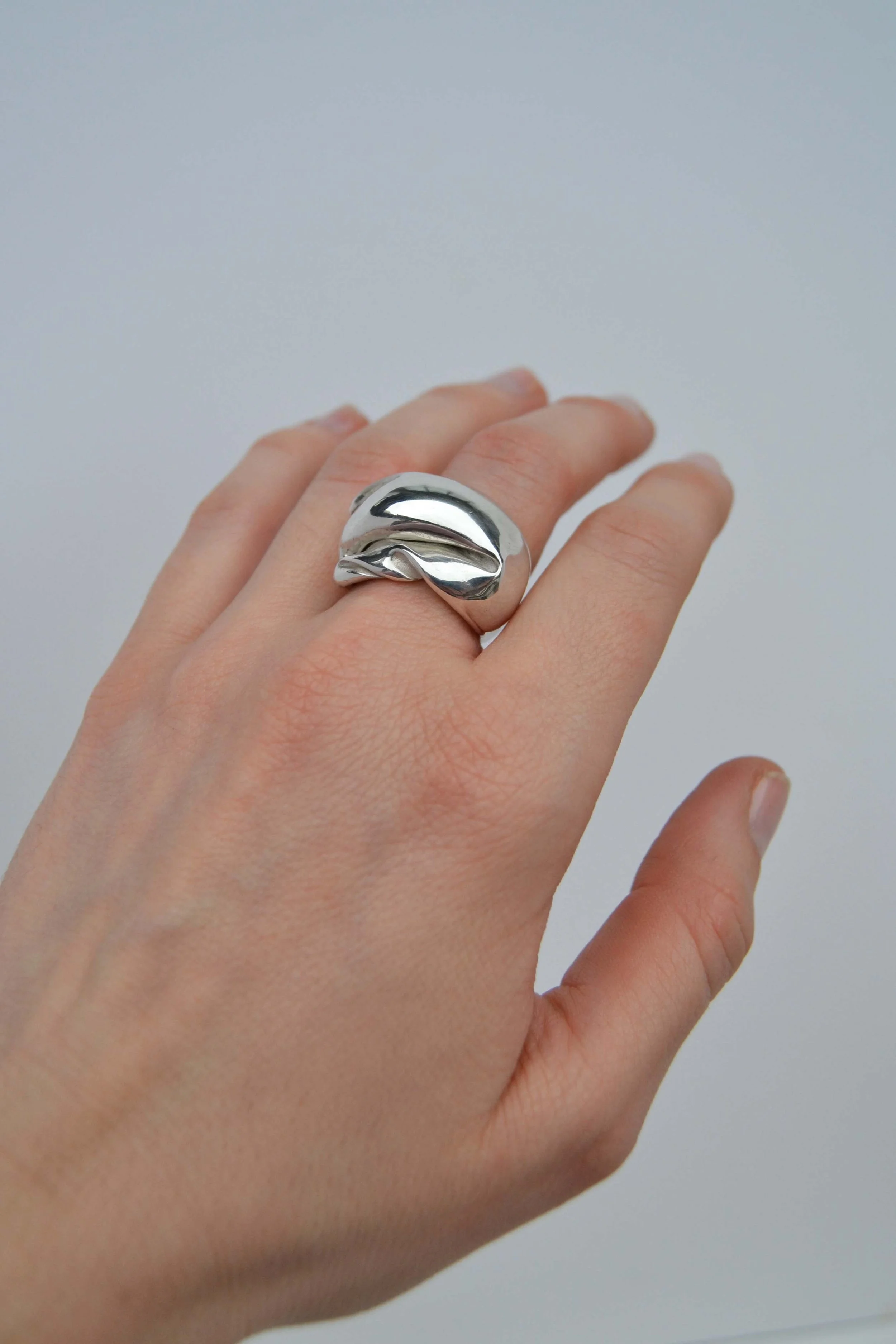 julia_bartsch_unique_pieces_rings14.jpg