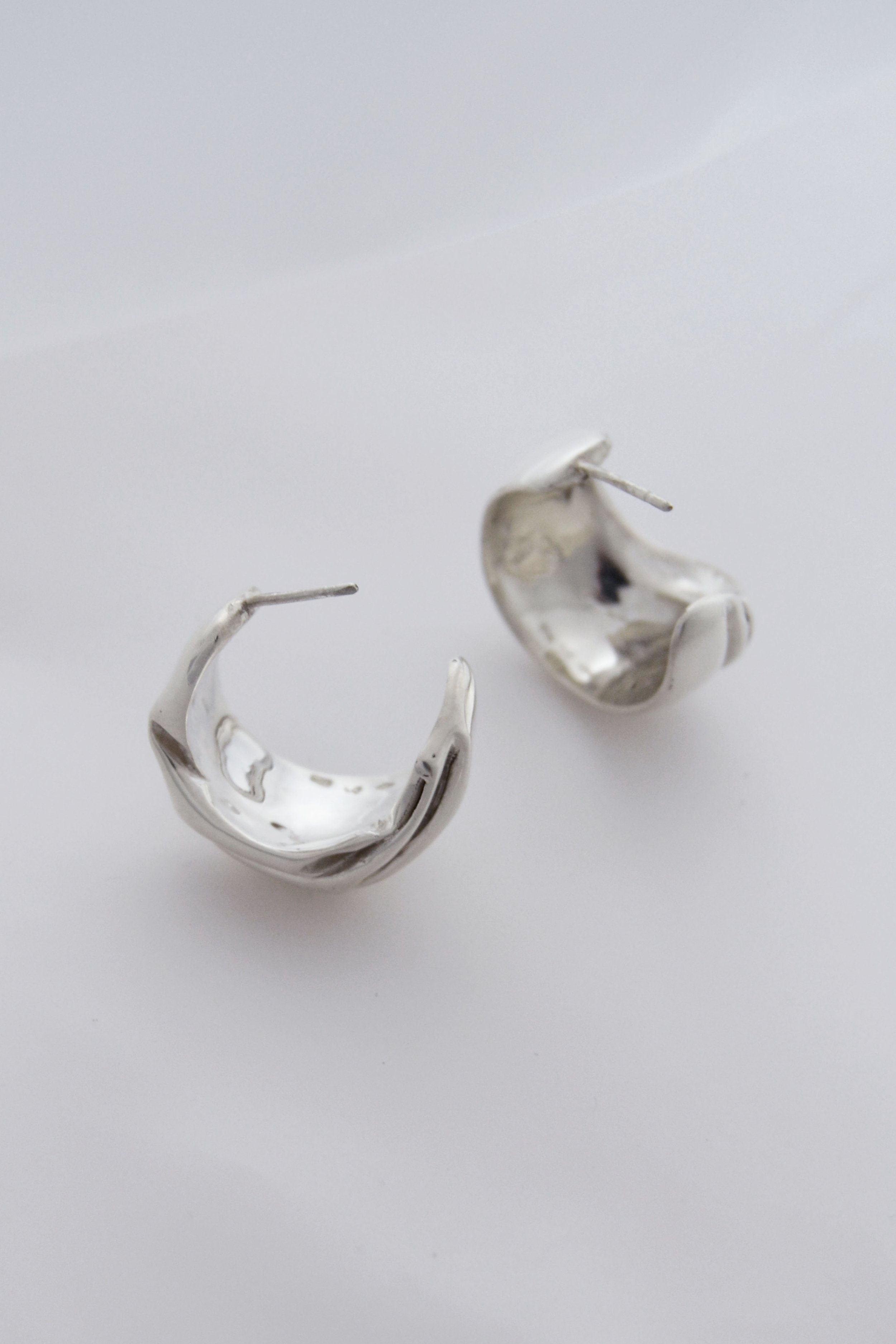 Julia-batrtsch-jewellery-pair-earring-4.jpg