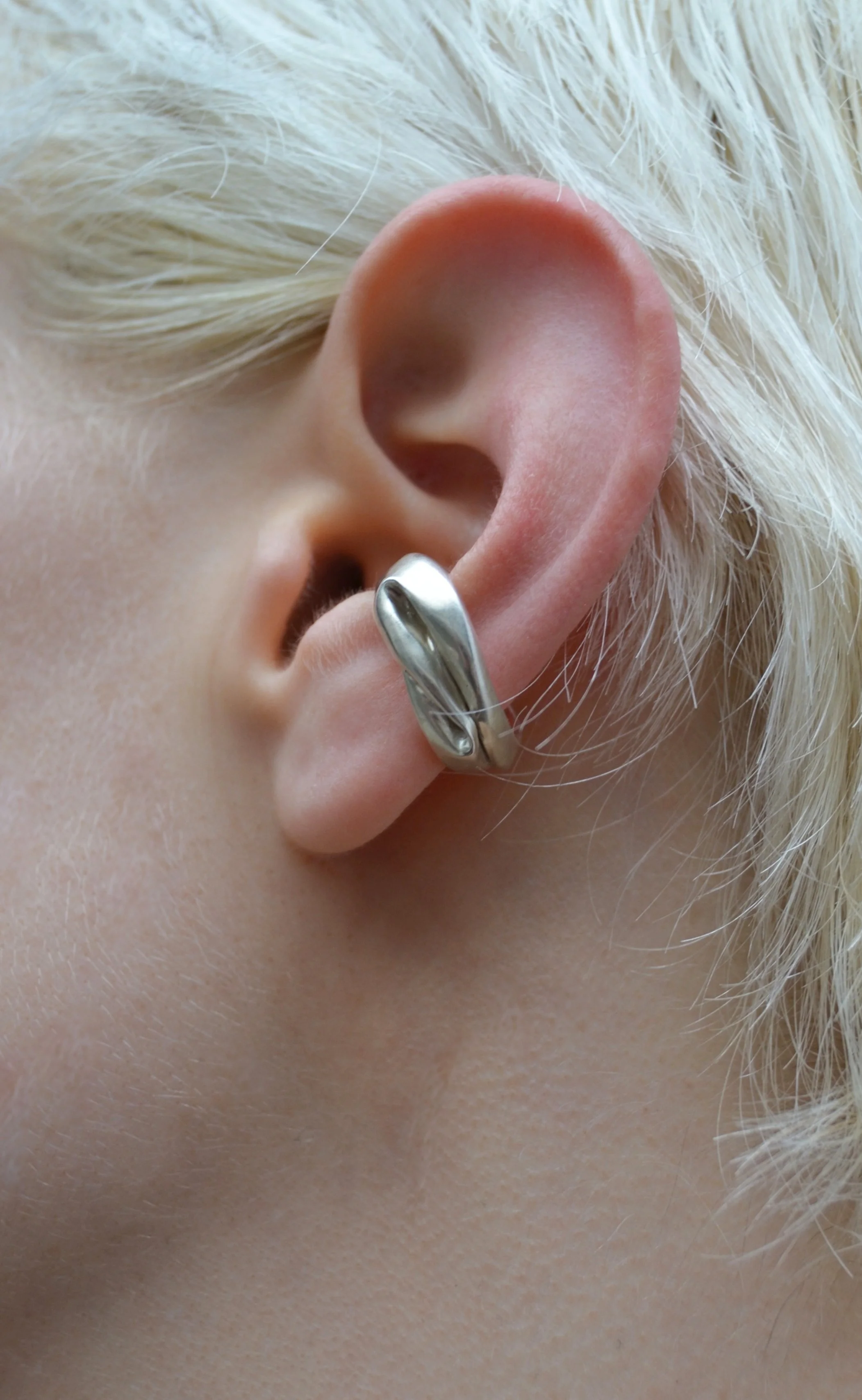Julia-bartsch-jewellery-ear-cuff-silver-handcrafted.JPG