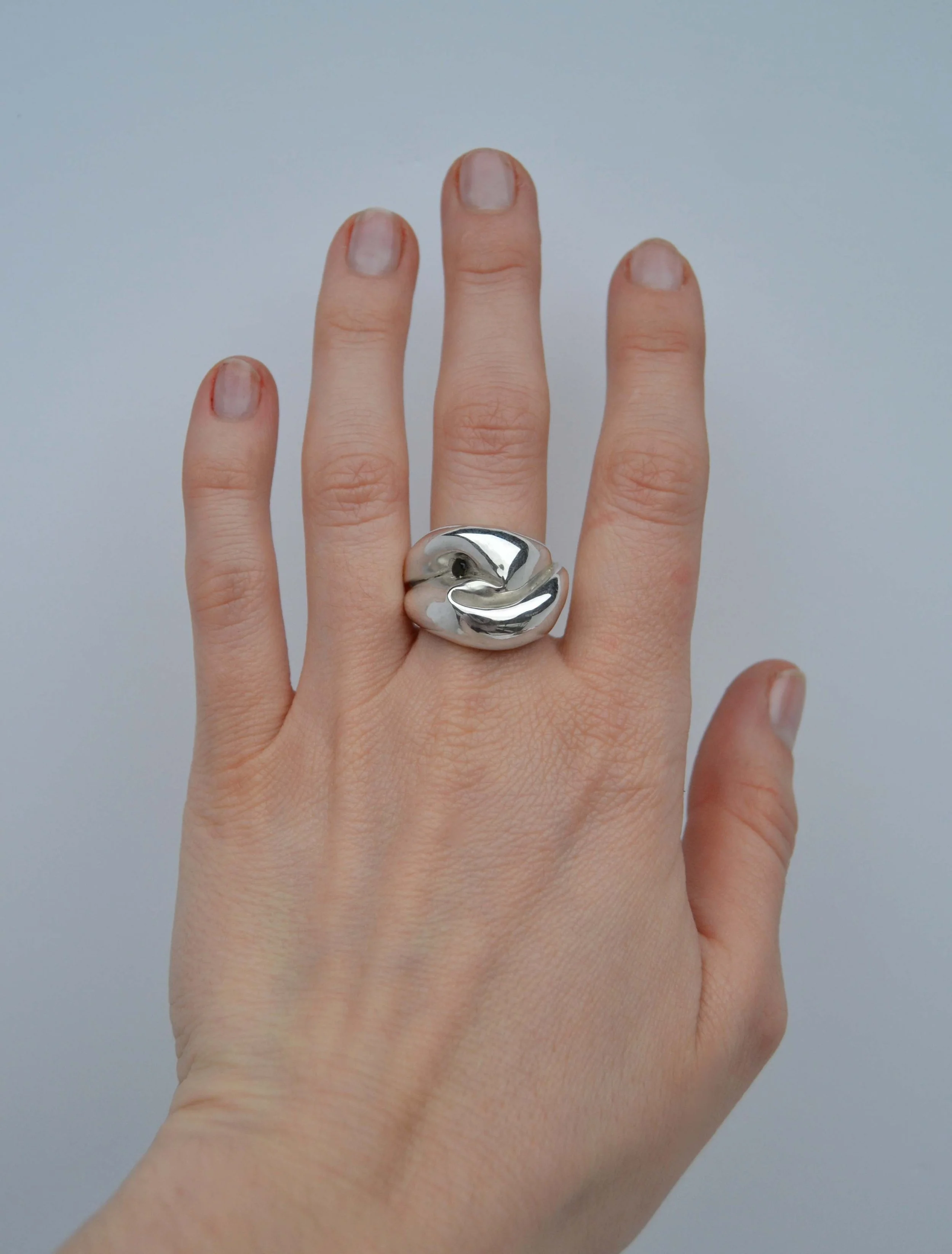 Julia Bartsch unique ring S11. tif.jpg