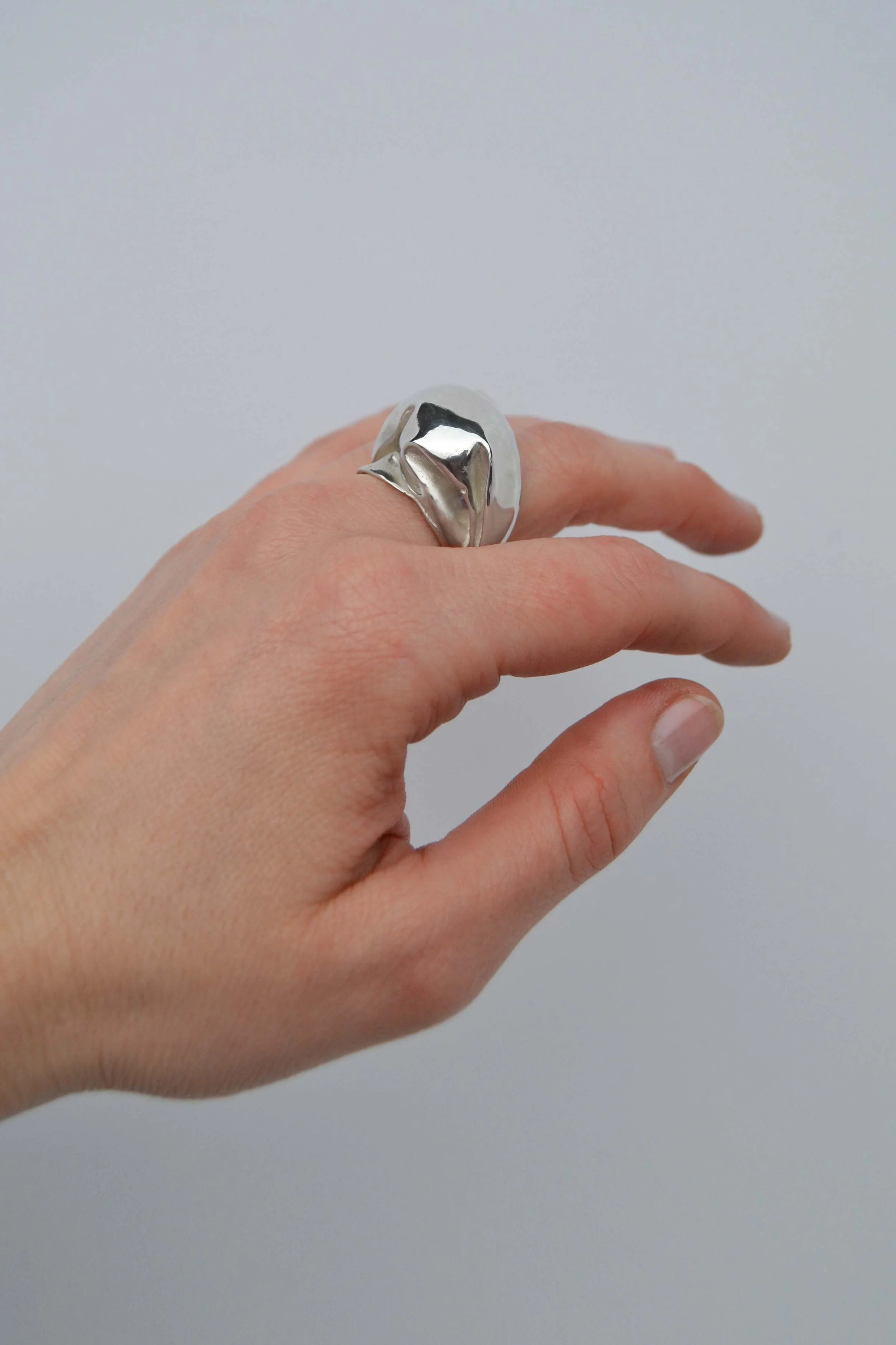 julia_bartsch-unique_pieces-ring-09.jpg
