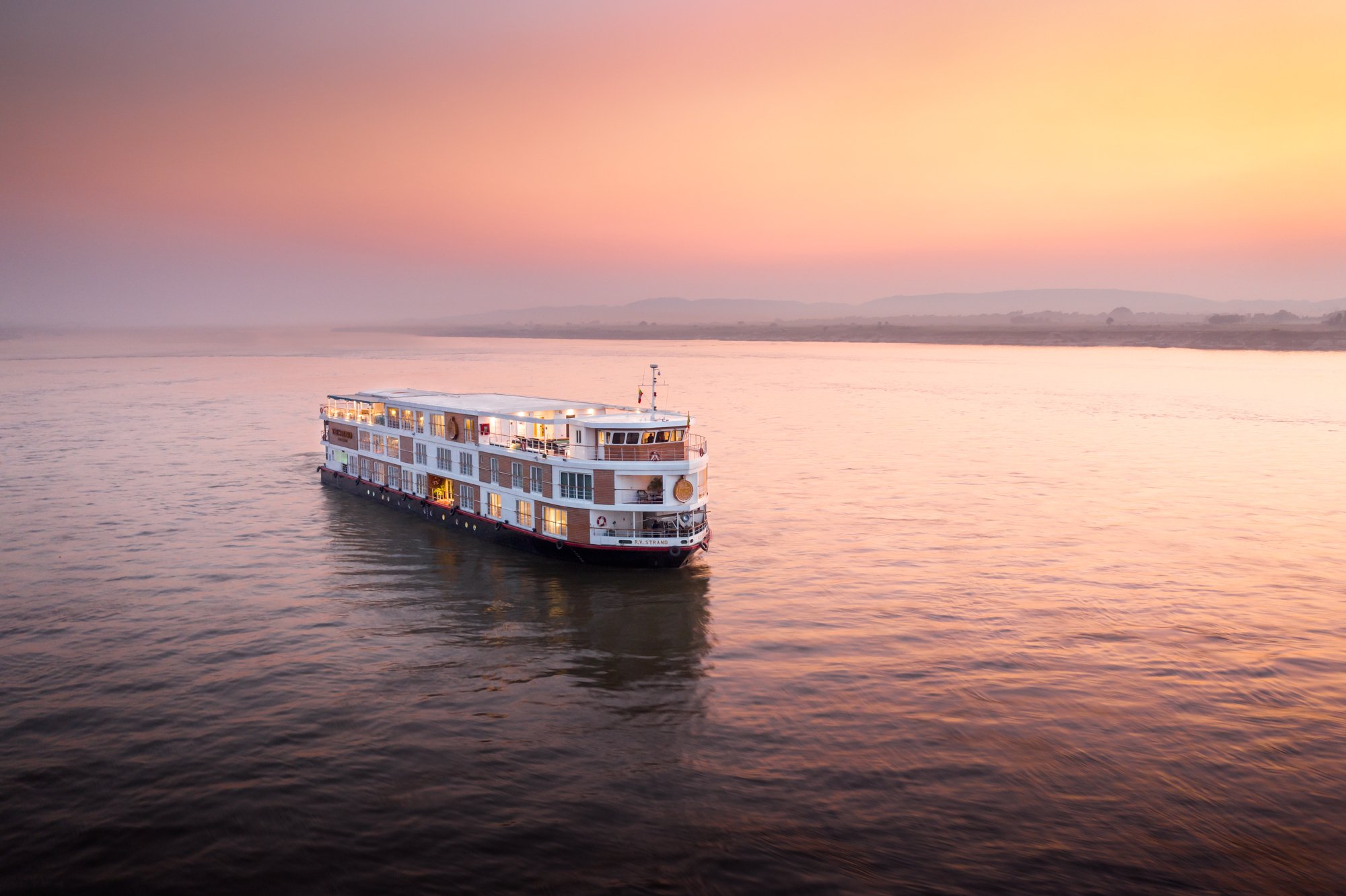 TGB_20190214_TheStrandCruise_Stills_00123_Final_Web.jpg