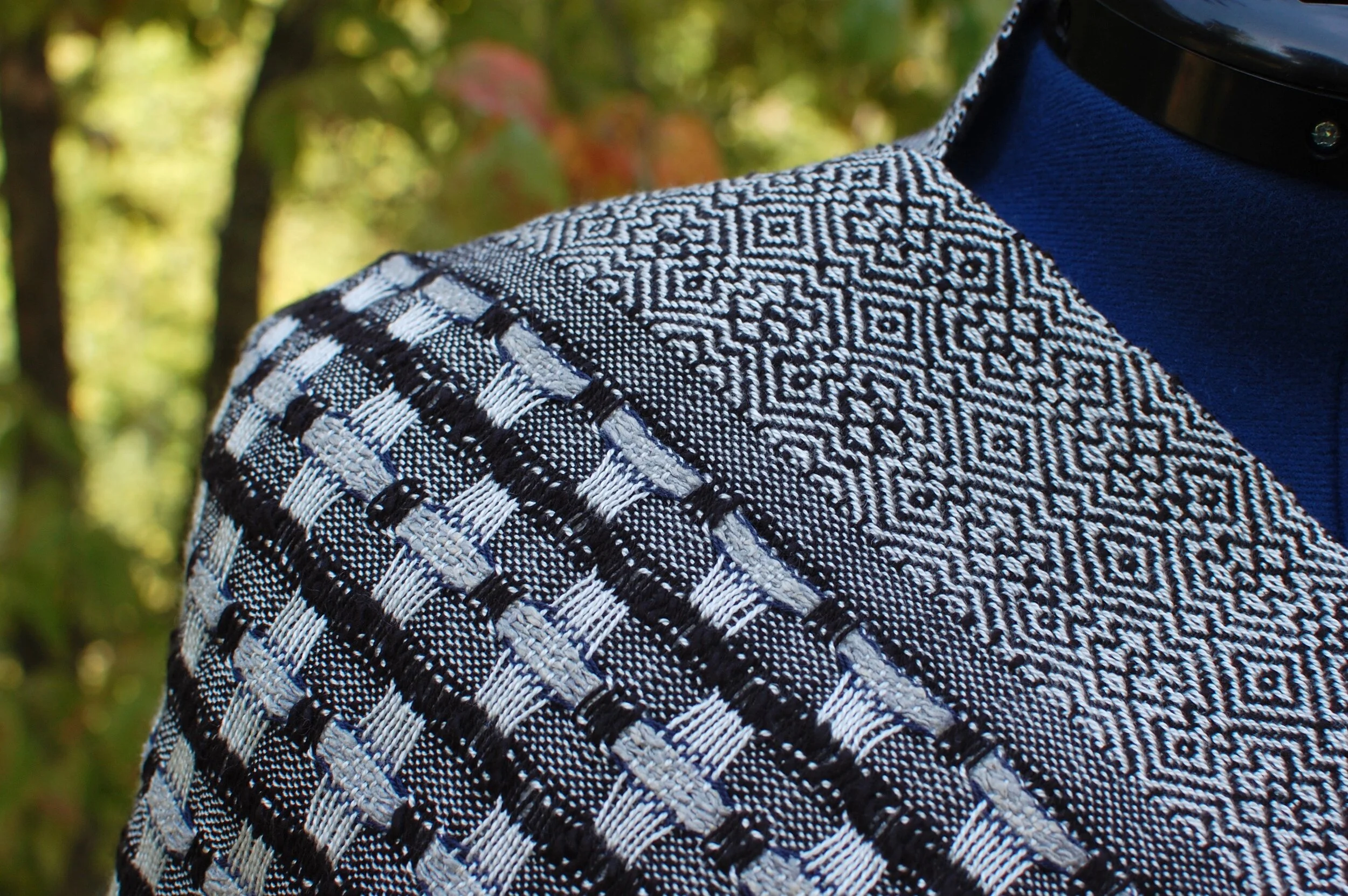 Black and White Blanket Shawl