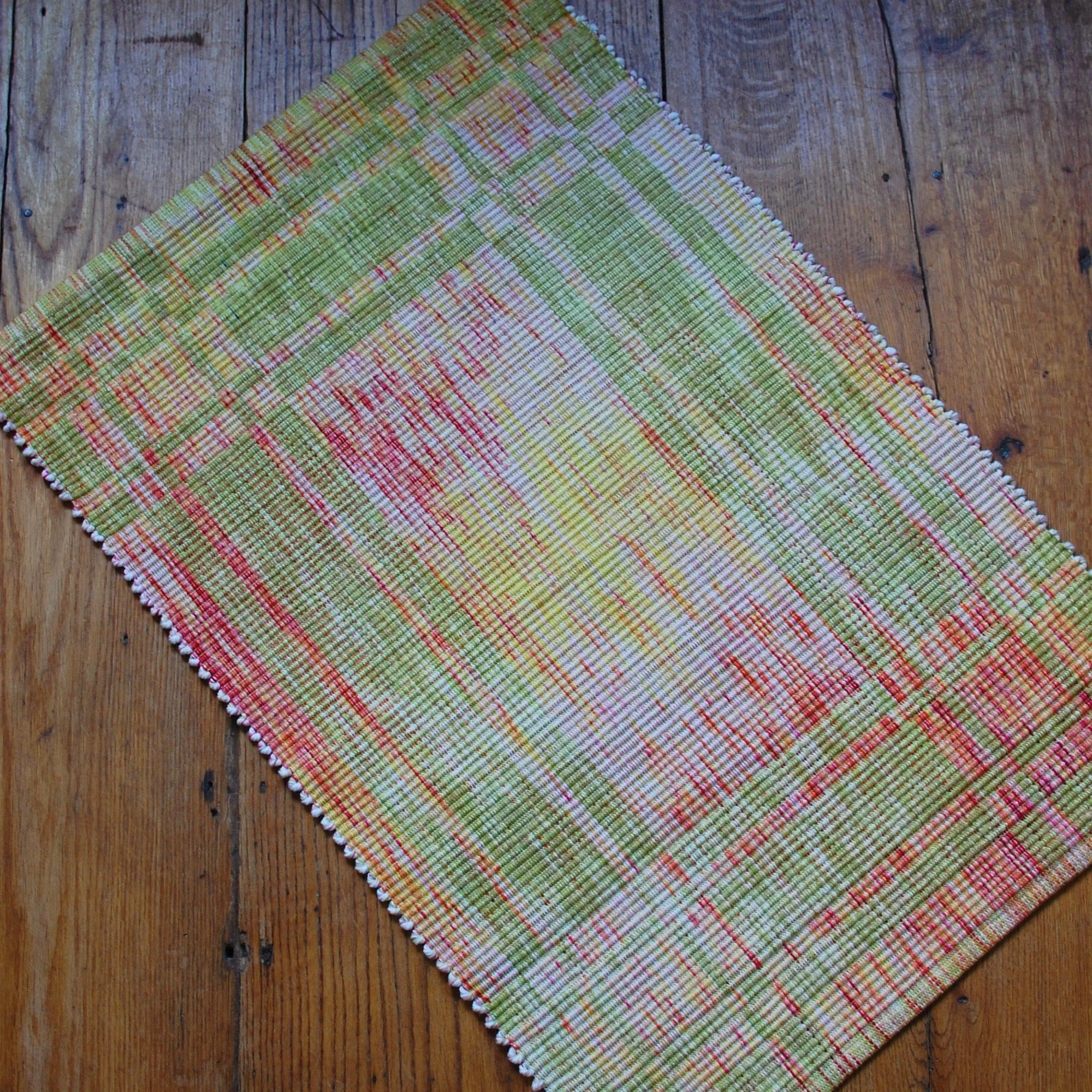 Garden inspired small throw rug