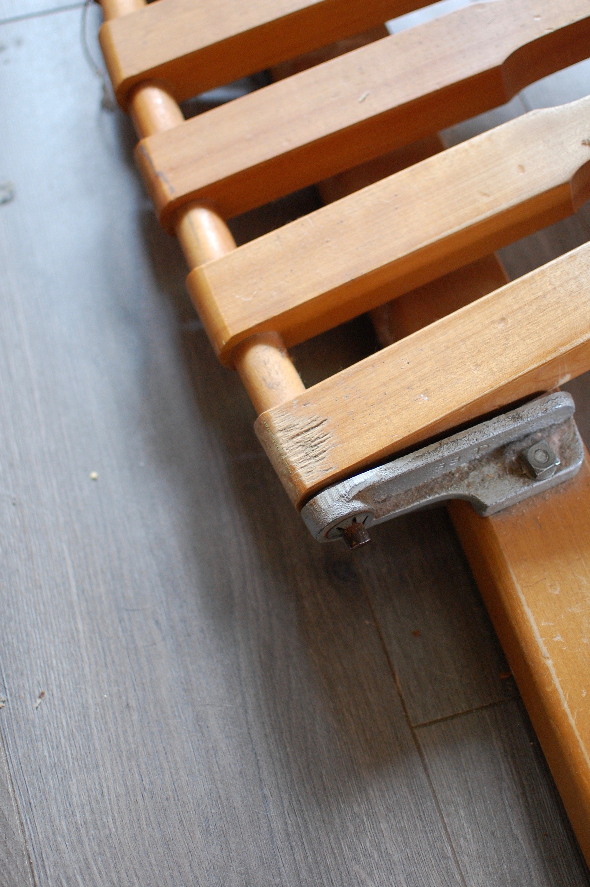 The scratched treadle base on this 4H 6T loom