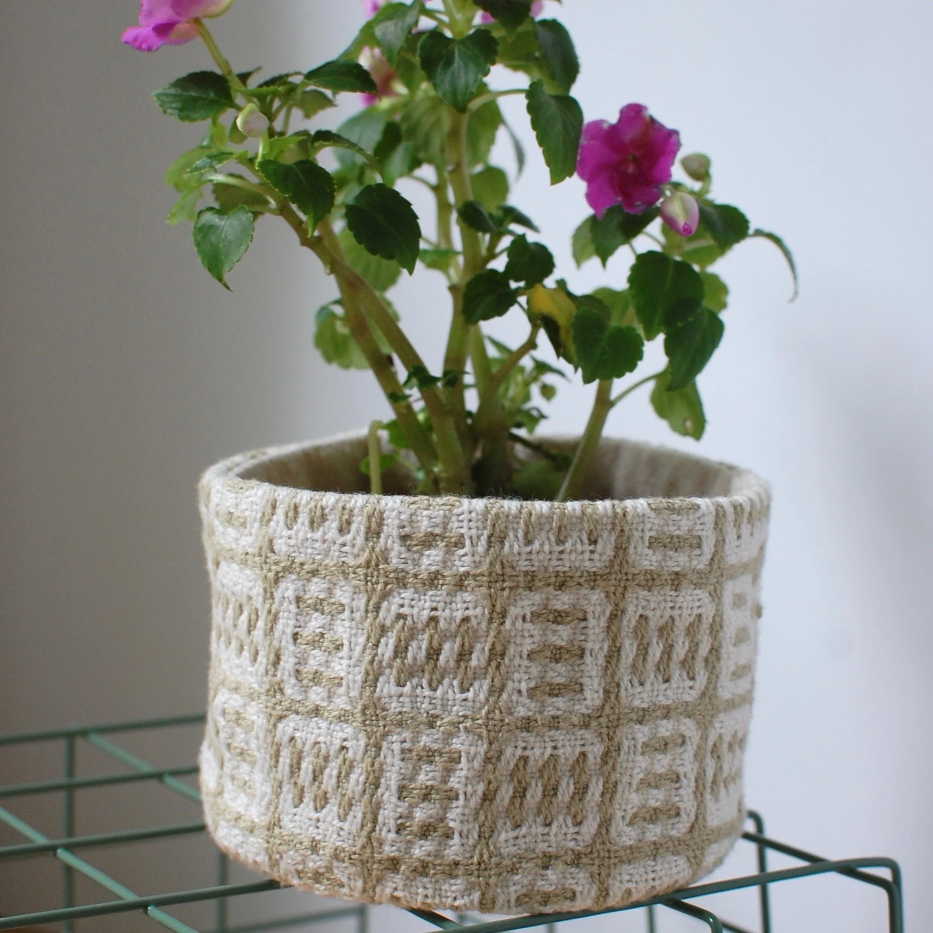 Sustainably made home decor. Organic cotton handwoven in CT