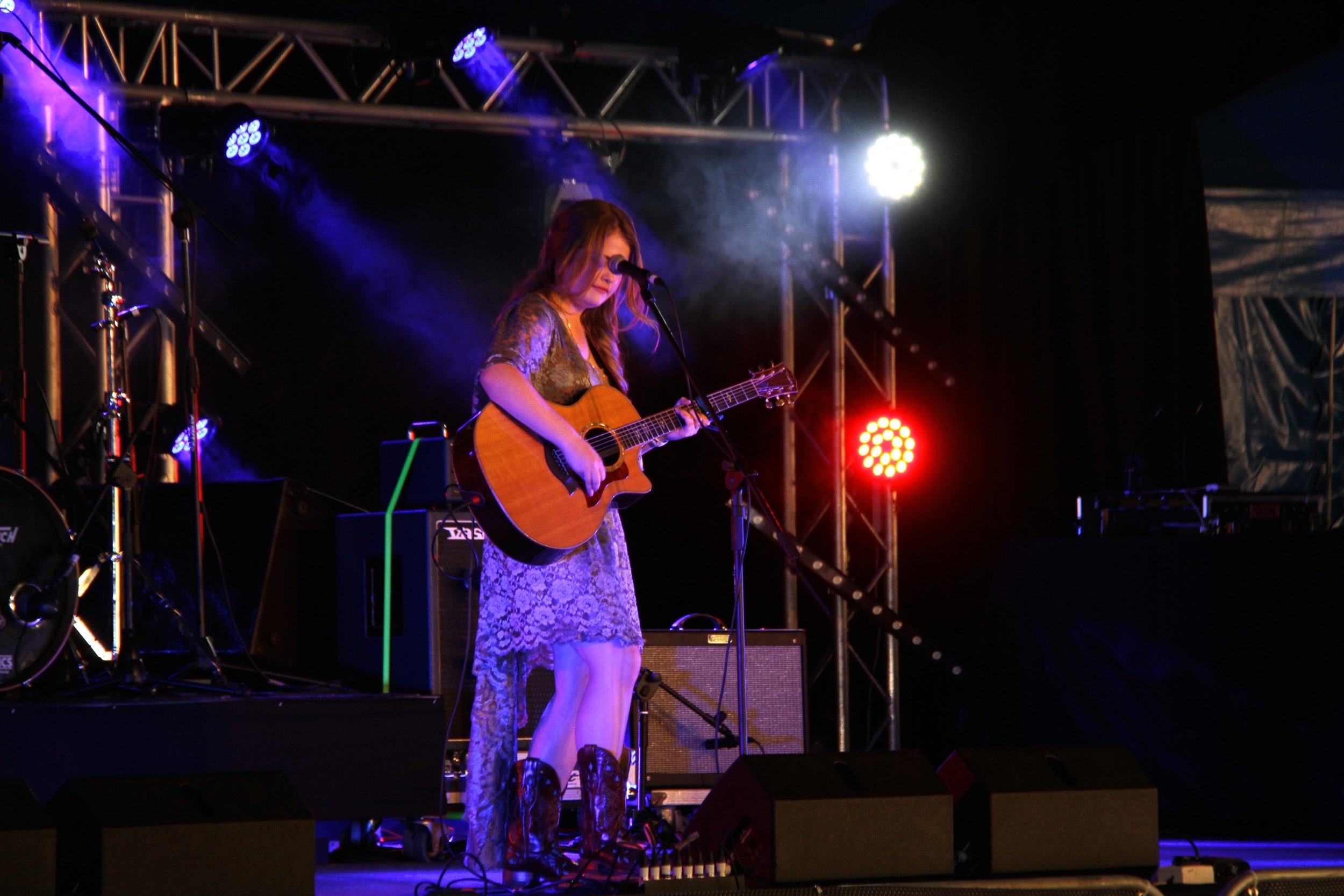  Sami performing at the 2016 Gympie Music Muster  Photography Jaymie Bennee 