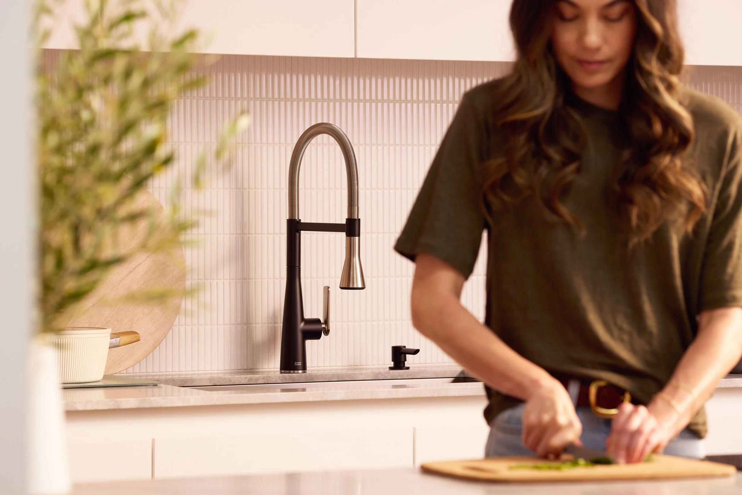 241073-AMS-AspirationsKitchen -0723-SemiProMBSS.jpg