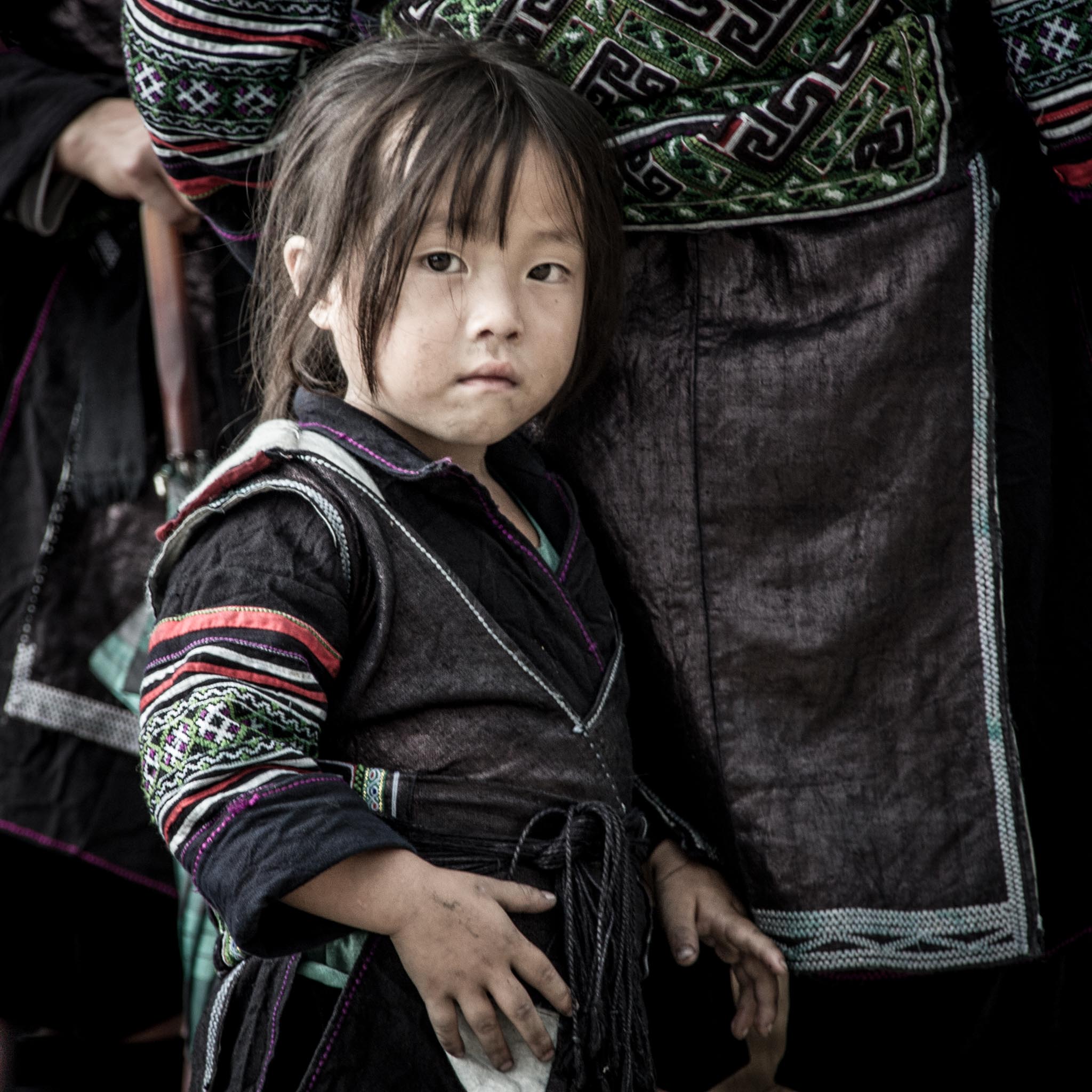 Black H'mong Girl with Mom