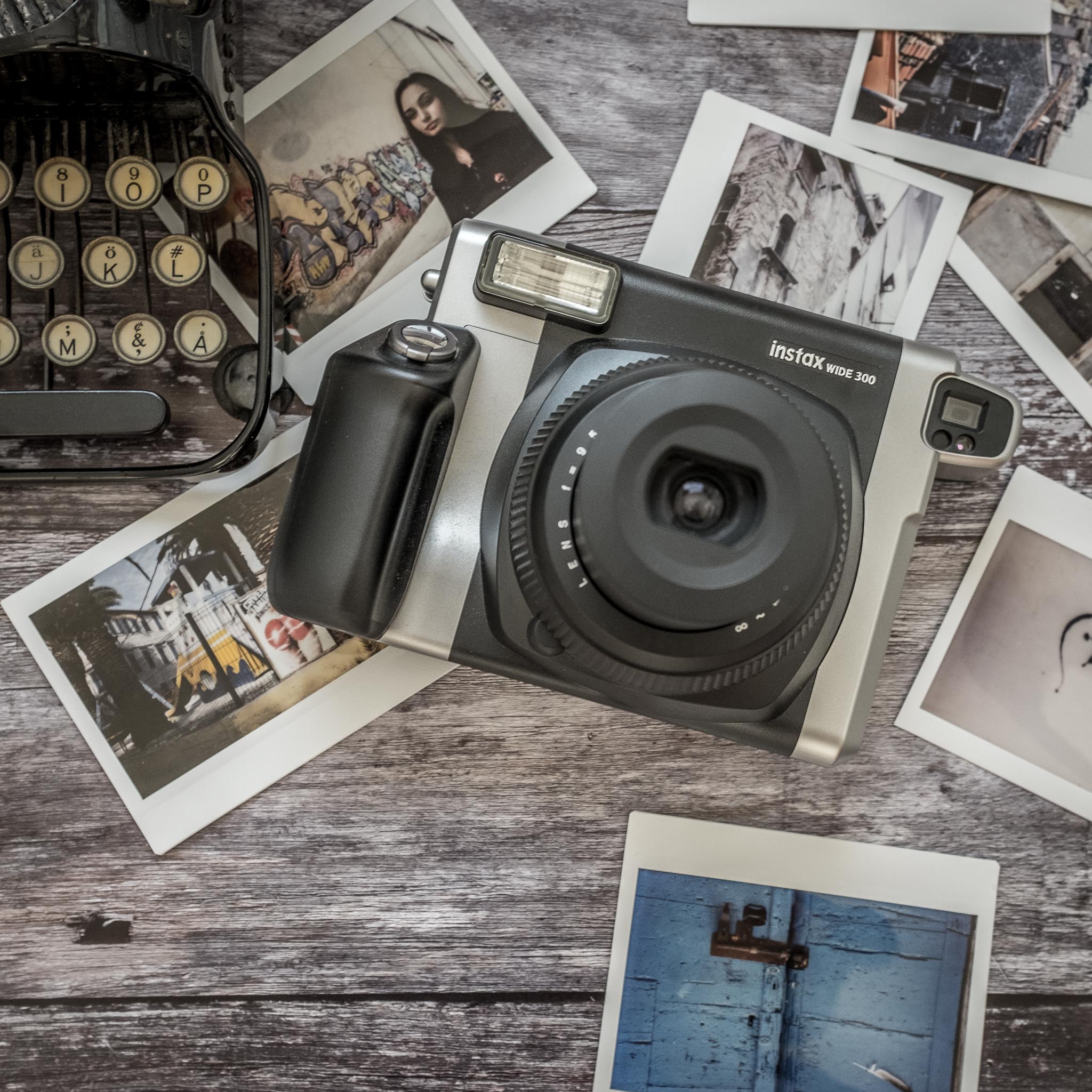 Thoughts about Fujifilm Instax WIDE michiel lange