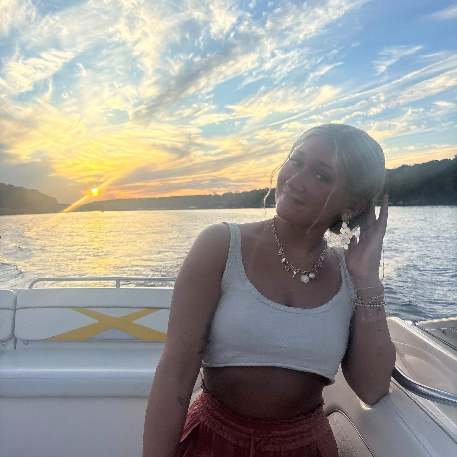 Happy Birthday to Lily! 🎂

From welcoming faces at the front desk to calming guidance on the mat, you bring so much heart to our studio. We hope your birthday is as bright and grounding as you are 🤍🧘&zwj;♀️✨