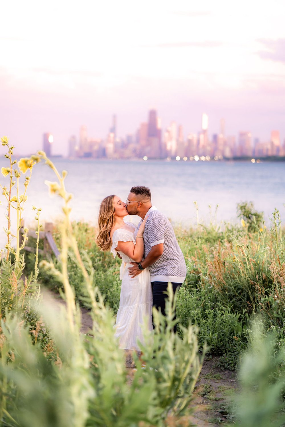 chicago-skyline-engagement-photo.jpg