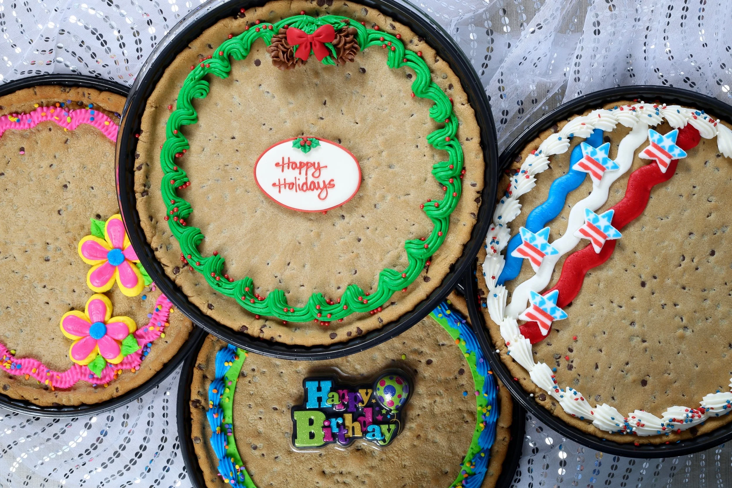 Decorated cookie cakes