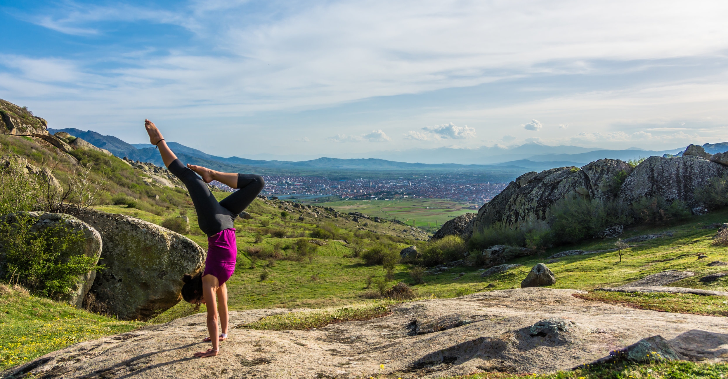 Eva handstand.jpg