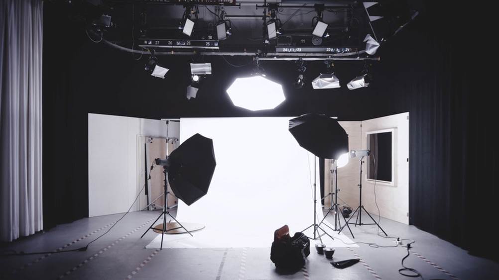 Figure 10. Photography lighting backdrops