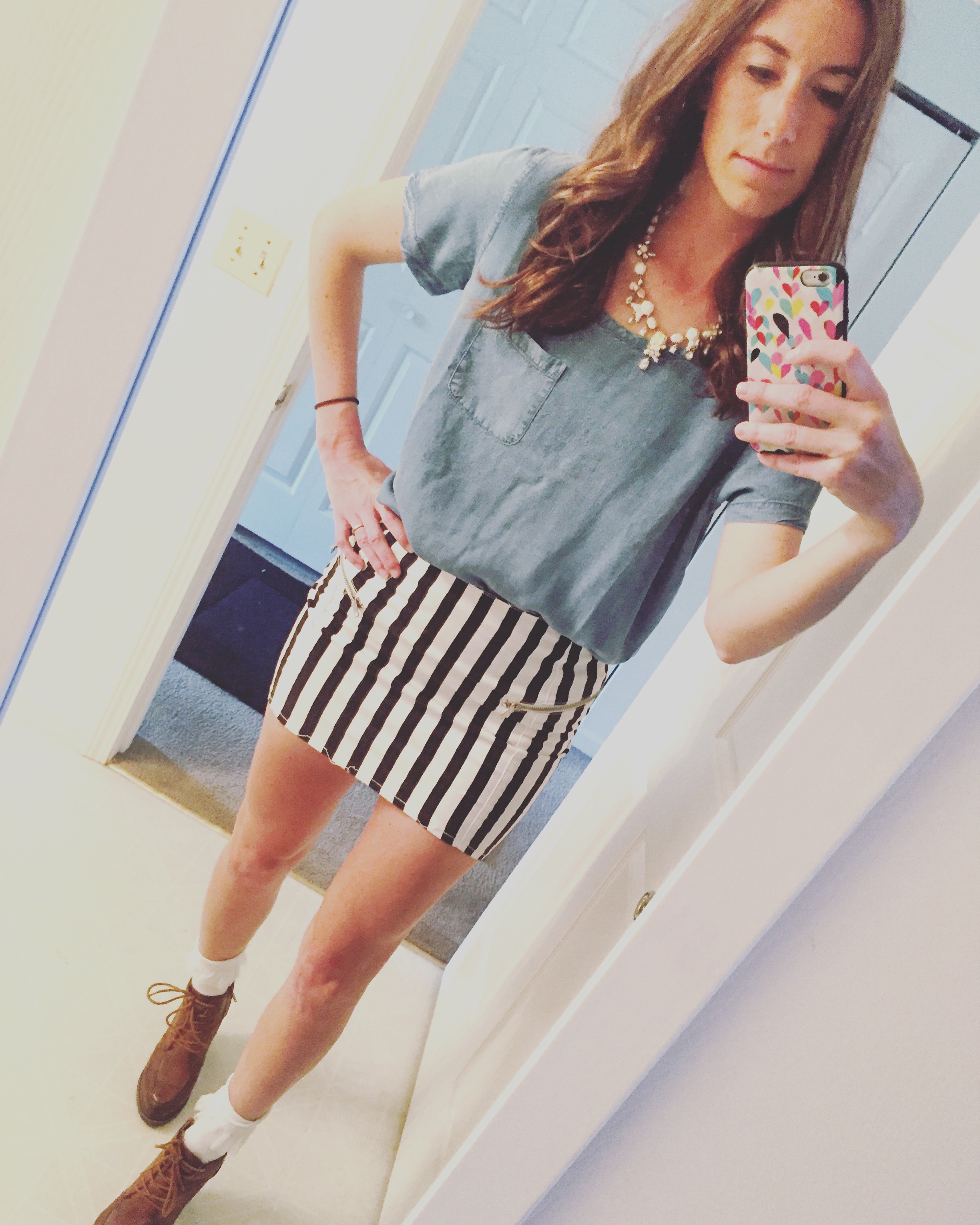 I'm so sorry because for the life of me I can't remember where I got these shoes!! I love them and I've worn them so much, but I just can't remember. All I know is that it was one of those really small online boutique's. I'm sorry guys! Also, something I absolutely love to do is wear socks, especially frilly socks, with heels. You guys will see that a lot from me. Socks: American Apparel, found here . Skirt: H&M, similar here . Shirt: Gap Factory, similar here . Necklace: J.Crew, similar here .